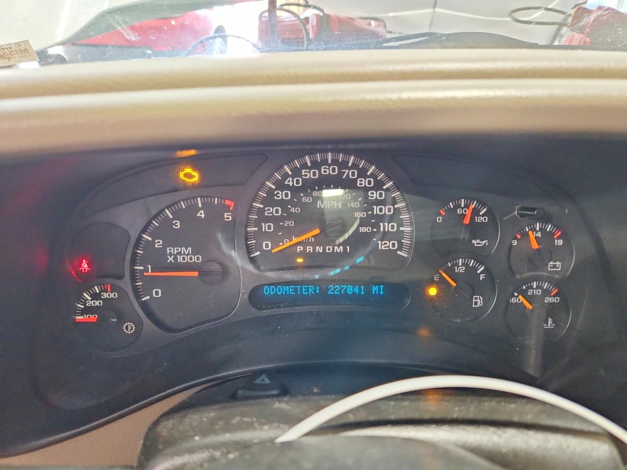 2007 Chevrolet Silverado K2500 Heavy Duty White vin: 1GCHK23D57F161698