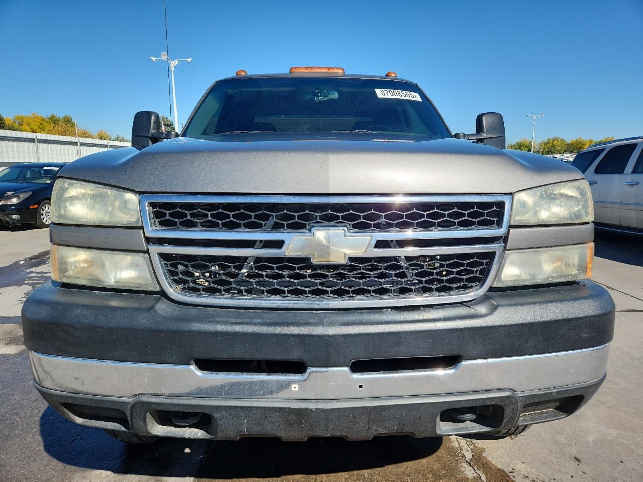 2007 Chevrolet Silverado K2500 Heavy Duty Tan vin: 1GCHK23D67F107181