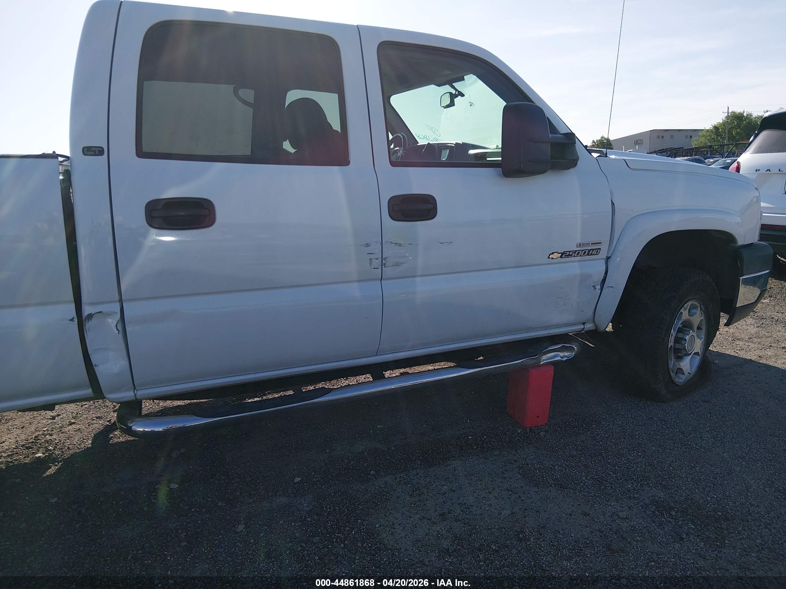 2007 Chevrolet Silverado 2500hd Classic Lt3 White vin: 1GCHK23D67F123087