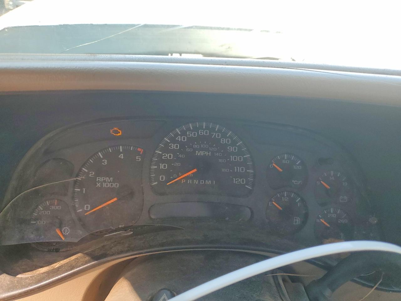 2007 Chevrolet Silverado K2500 Heavy Duty White vin: 1GCHK23DX7F188833