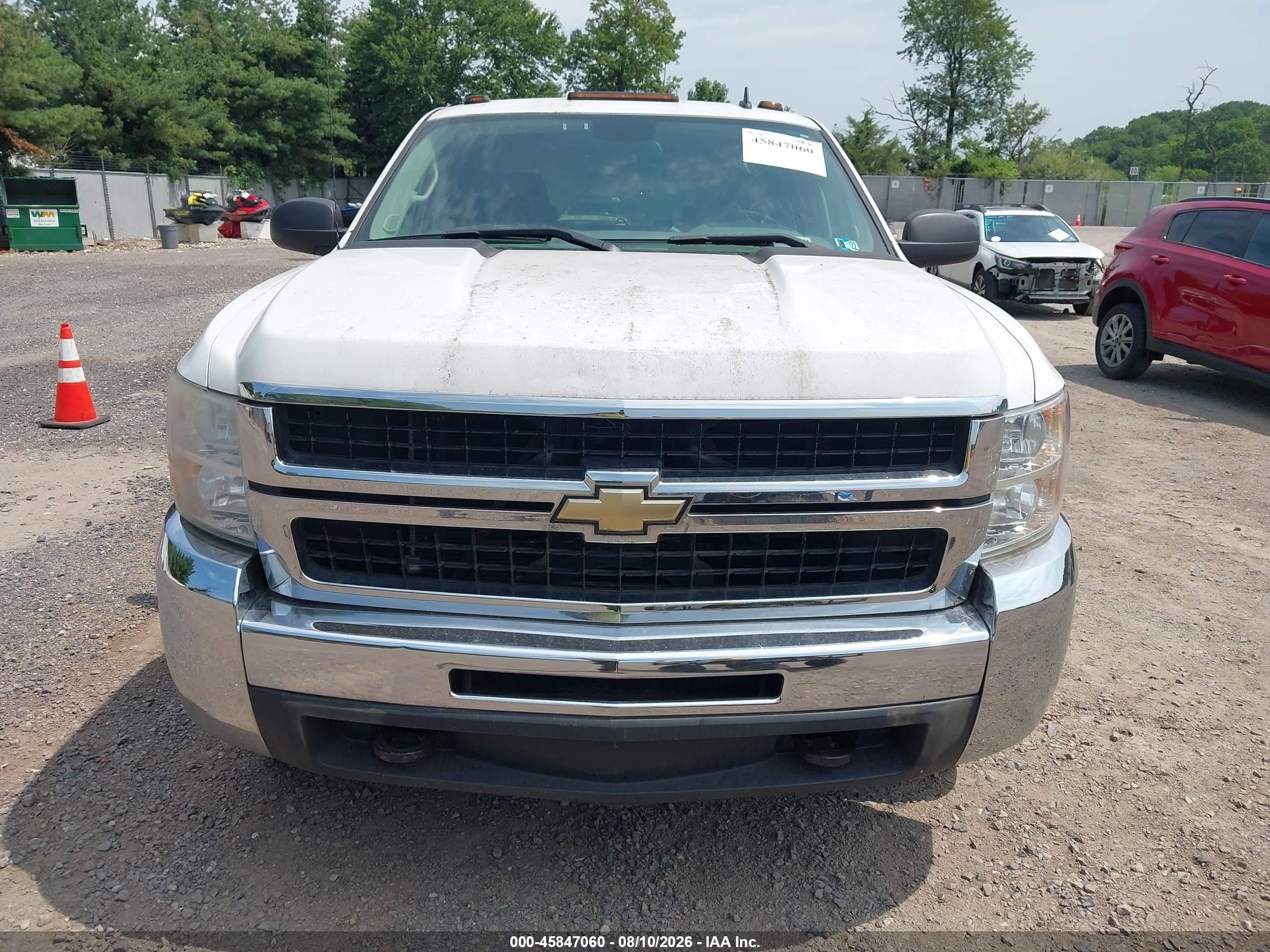 2008 Chevrolet Silverado 2500hd Work Truck White vin: 1GCHK23K18F190891
