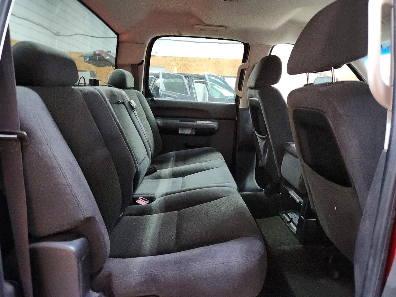 2007 Chevrolet Silverado K2500 Heavy Duty Red vin: 1GCHK23K47F511305