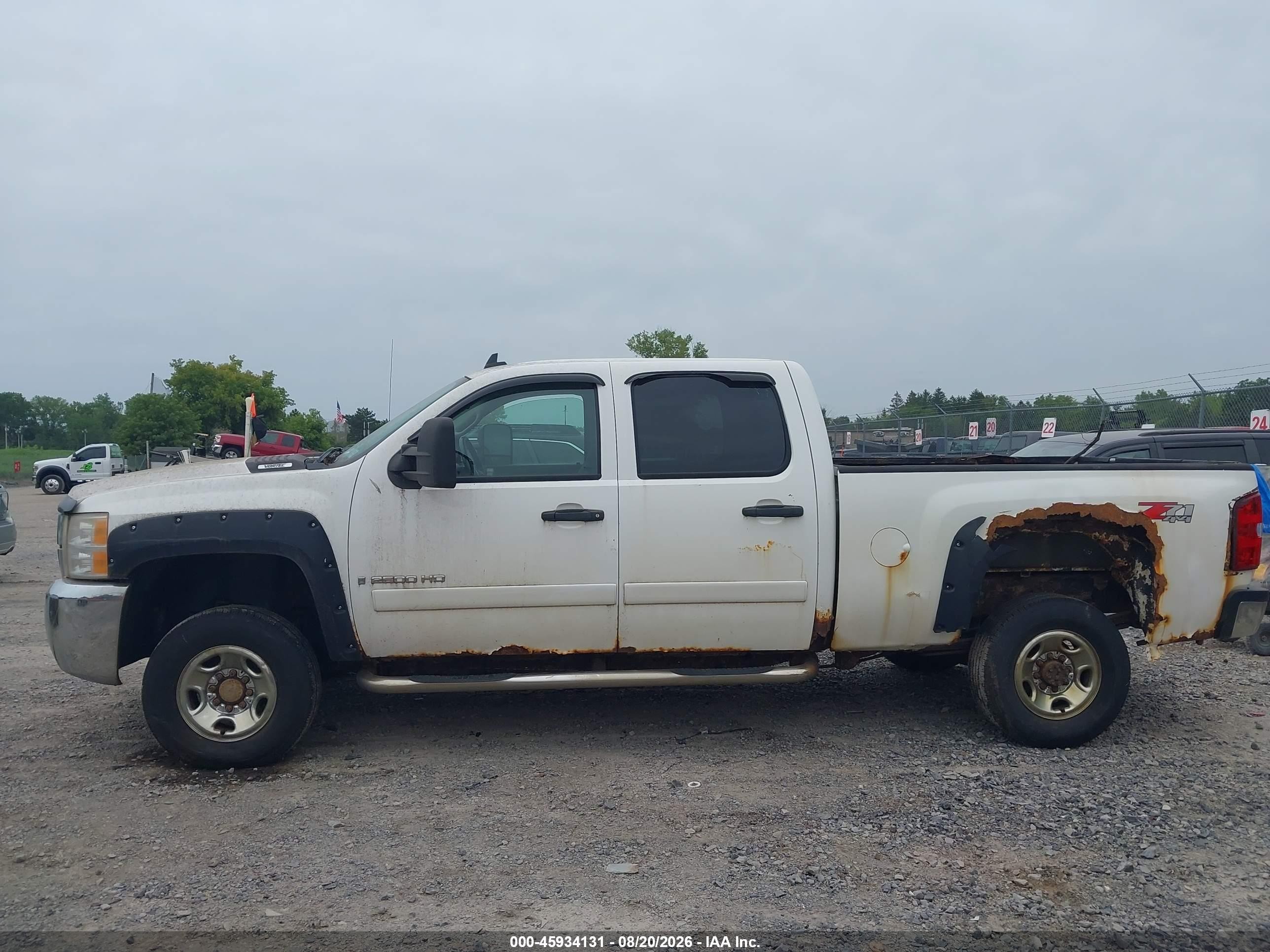 2008 Chevrolet Silverado 2500hd Lt1 White vin: 1GCHK23K48F115702