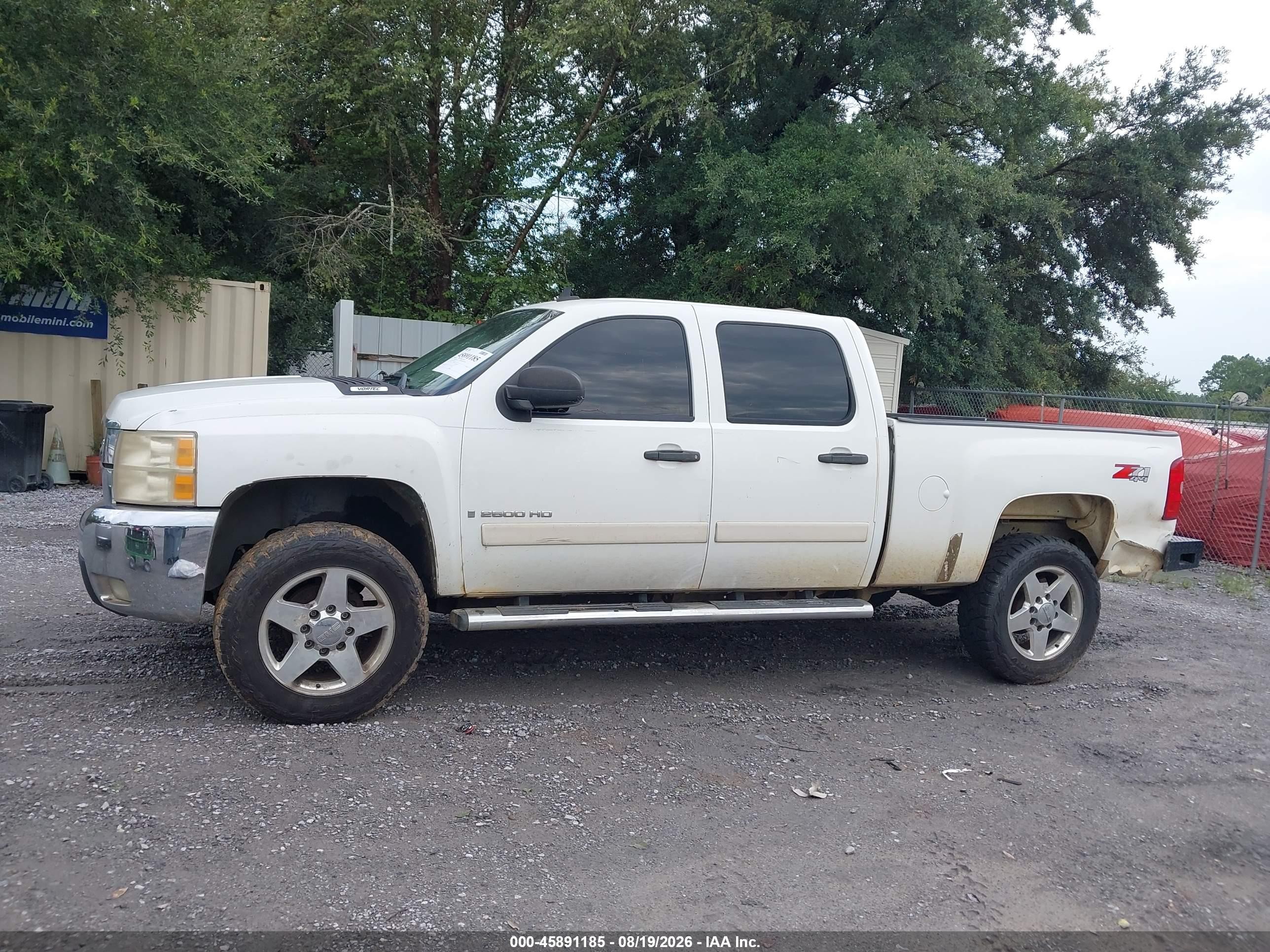 2007 Chevrolet Silverado 2500hd Lt1 Белый vin: 1GCHK23K87F564671
