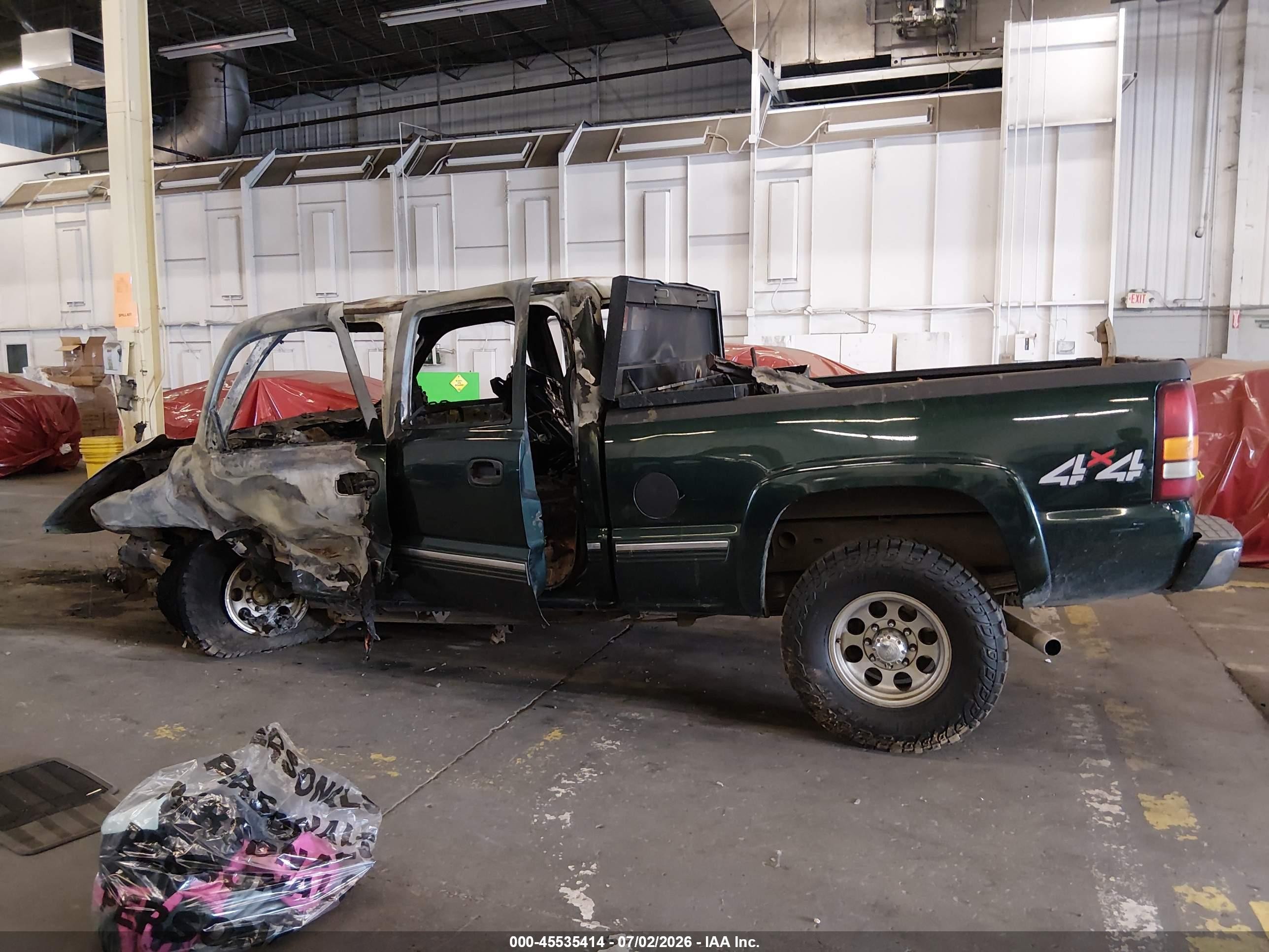 2001 Chevrolet Silverado 2500hd Ls Зеленый vin: 1GCHK23U01F142581