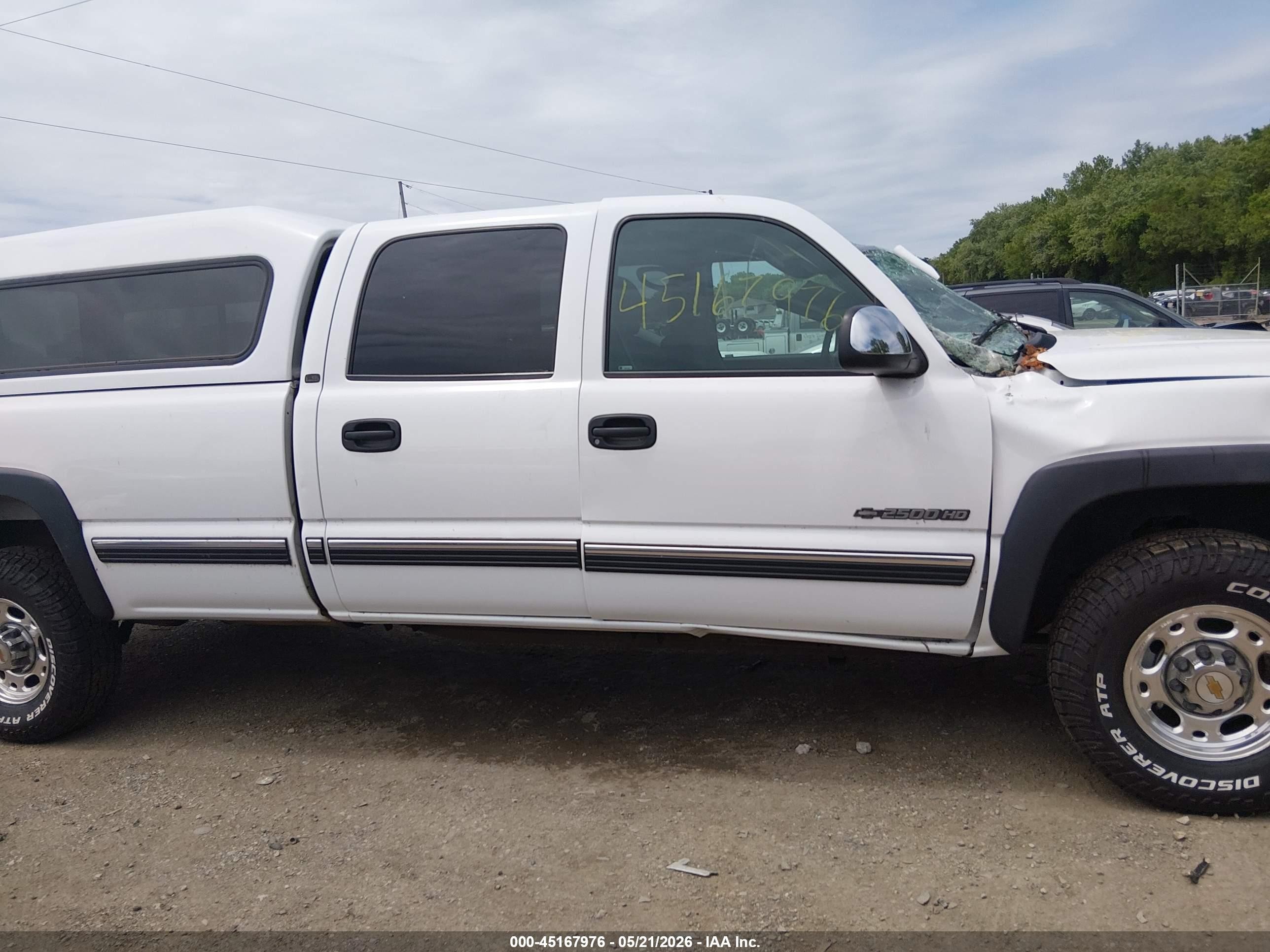 2002 Chevrolet Silverado 2500hd Ls White vin: 1GCHK23U02F123403