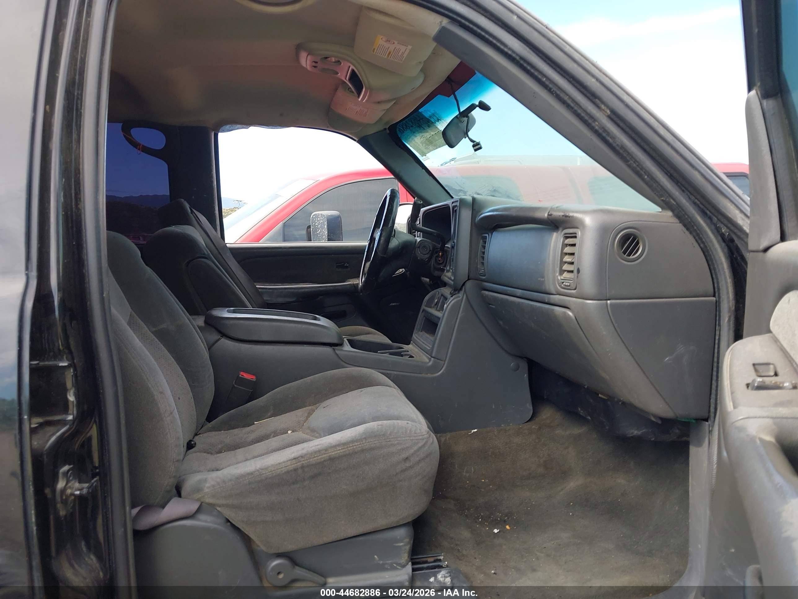 2003 Chevrolet Silverado 2500hd Ls Черный vin: 1GCHK23U03F138405