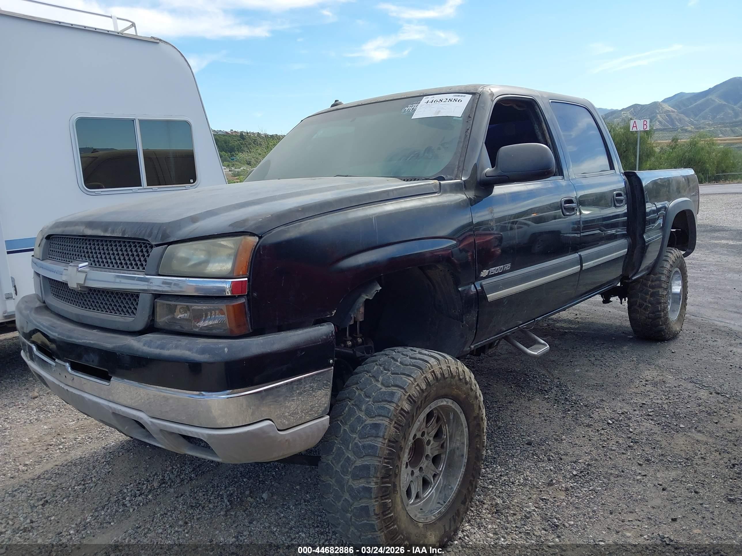 2003 Chevrolet Silverado 2500hd Ls Черный vin: 1GCHK23U03F138405