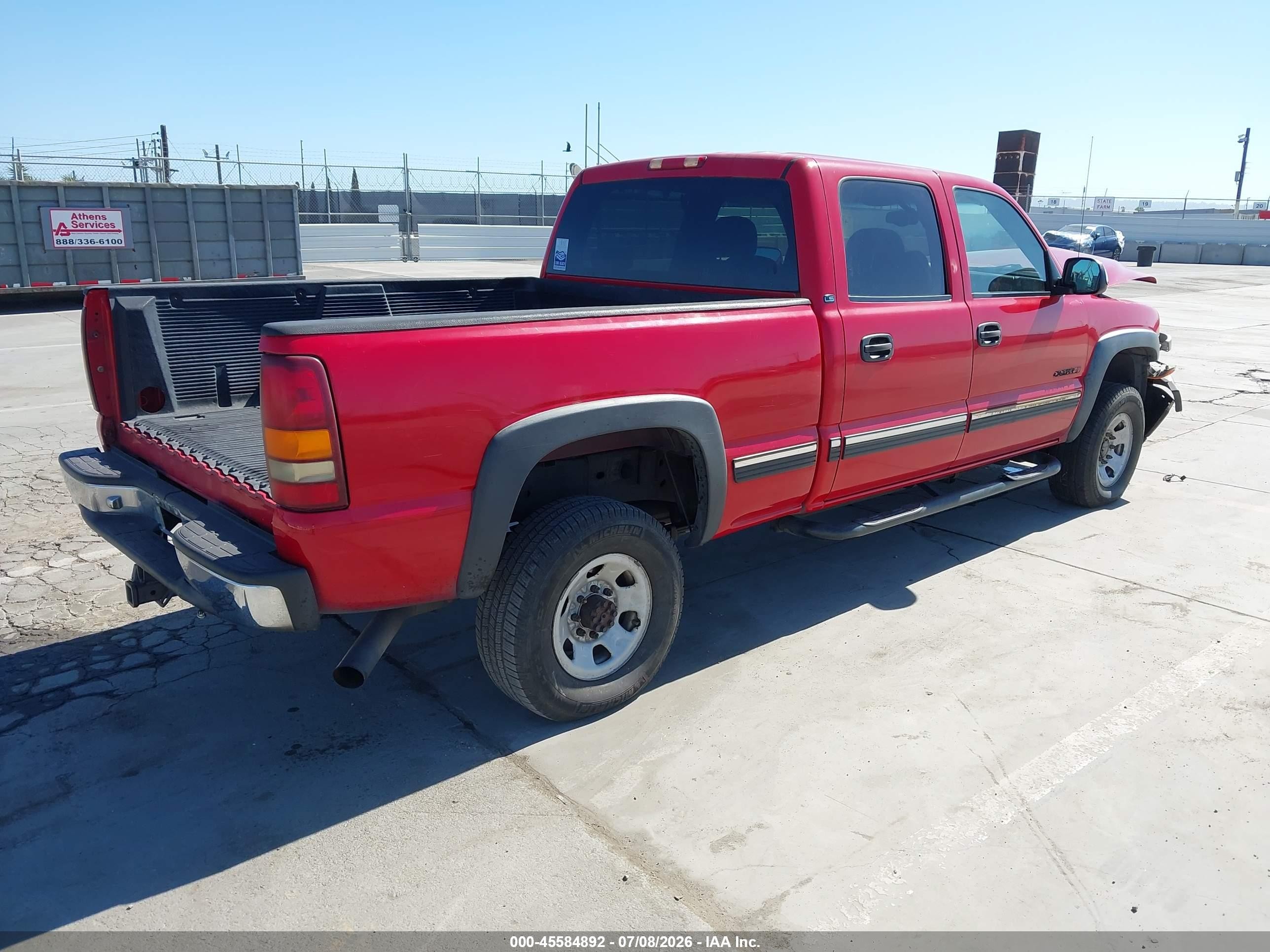 2002 Chevrolet Silverado 2500hd Ls Red vin: 1GCHK23U12F181522
