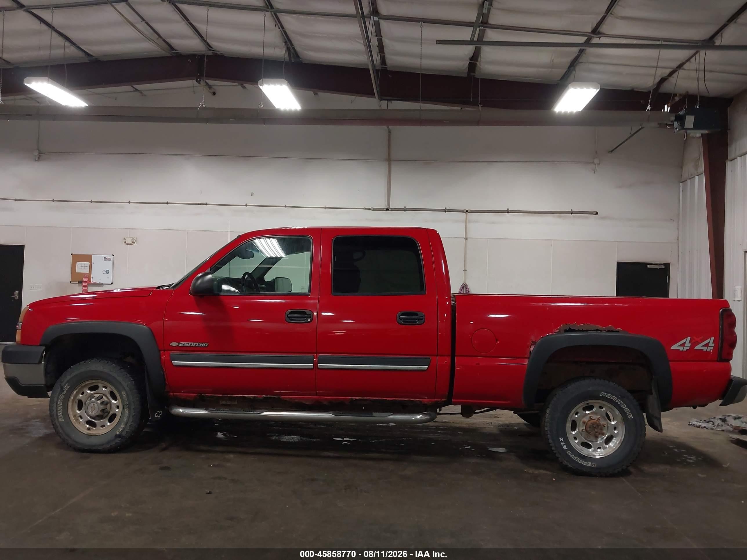 2004 Chevrolet Silverado 2500hd Ls Красный vin: 1GCHK23U24F253010