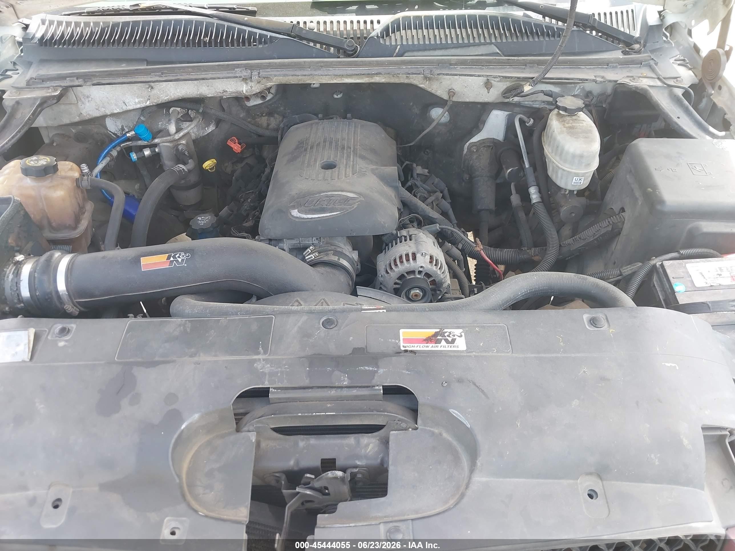 2005 Chevrolet Silverado 2500hd Work Truck Белый vin: 1GCHK23U25F813089