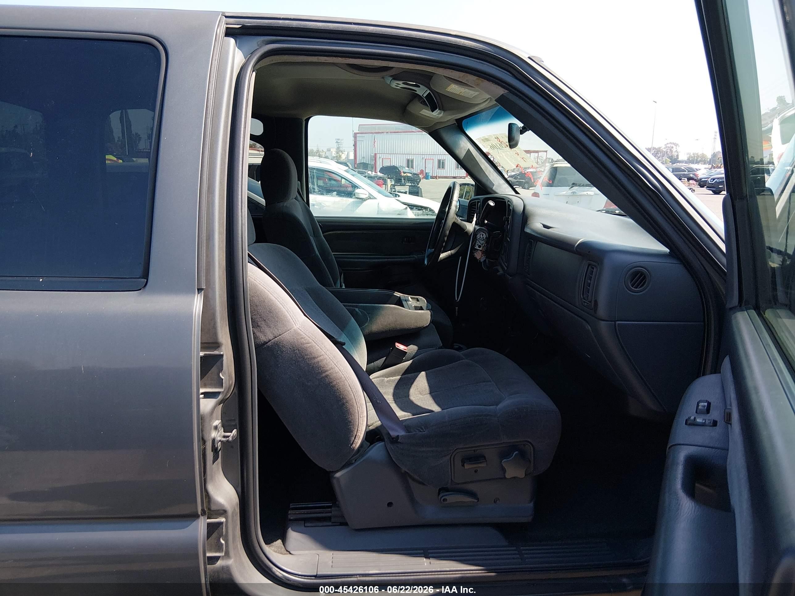2002 Chevrolet Silverado 2500hd Ls Gray vin: 1GCHK23U32F197740