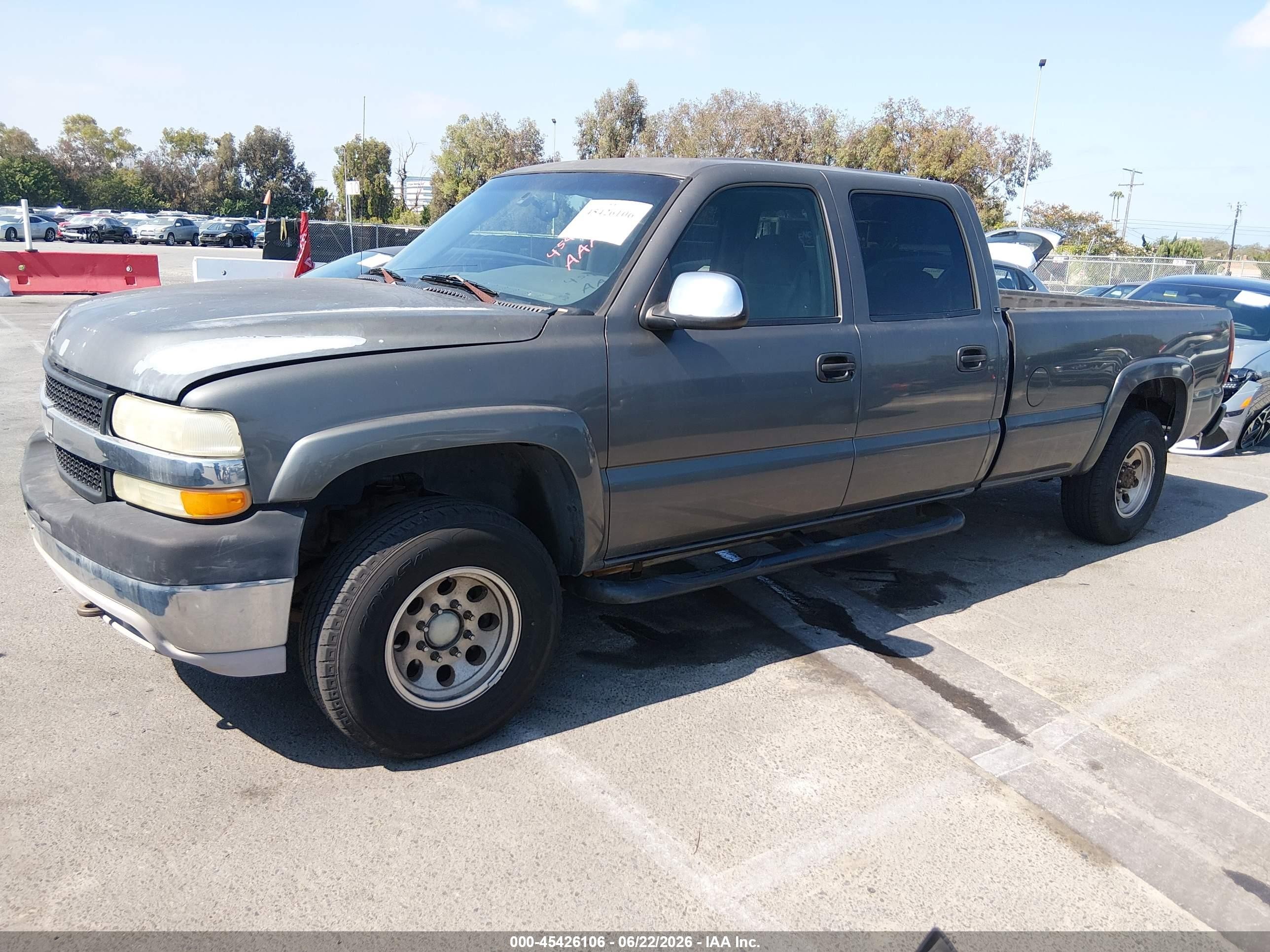 2002 Chevrolet Silverado 2500hd Ls Gray vin: 1GCHK23U32F197740
