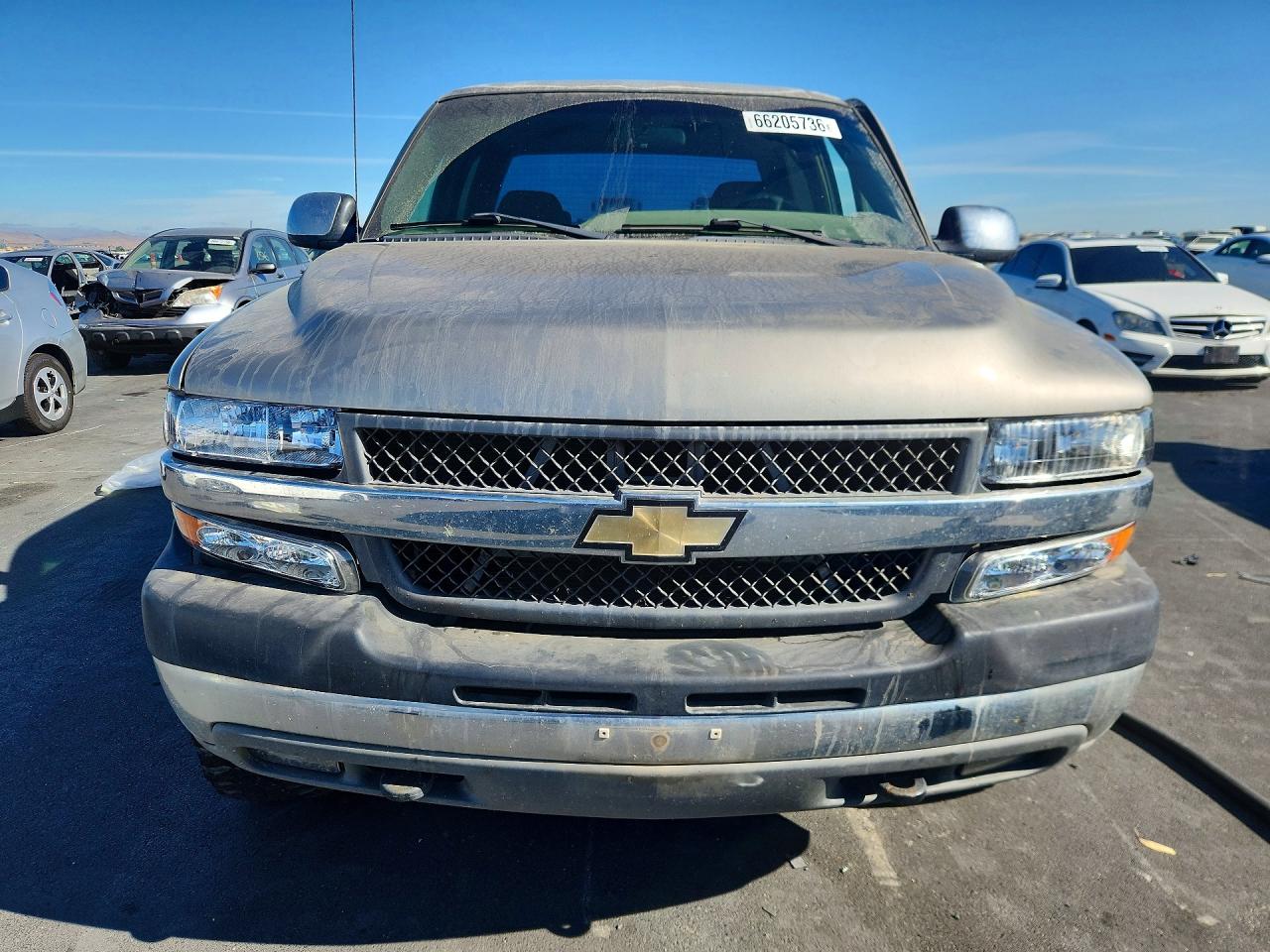 2001 Chevrolet Silverado K2500 Heavy Duty Gold vin: 1GCHK23U41F101788