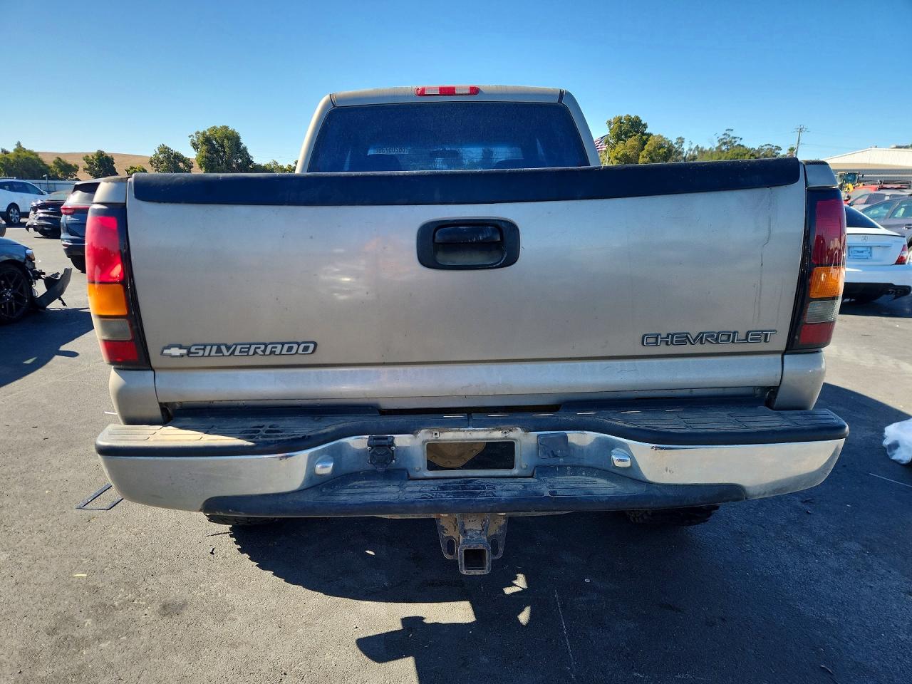 2001 Chevrolet Silverado K2500 Heavy Duty Gold vin: 1GCHK23U41F101788