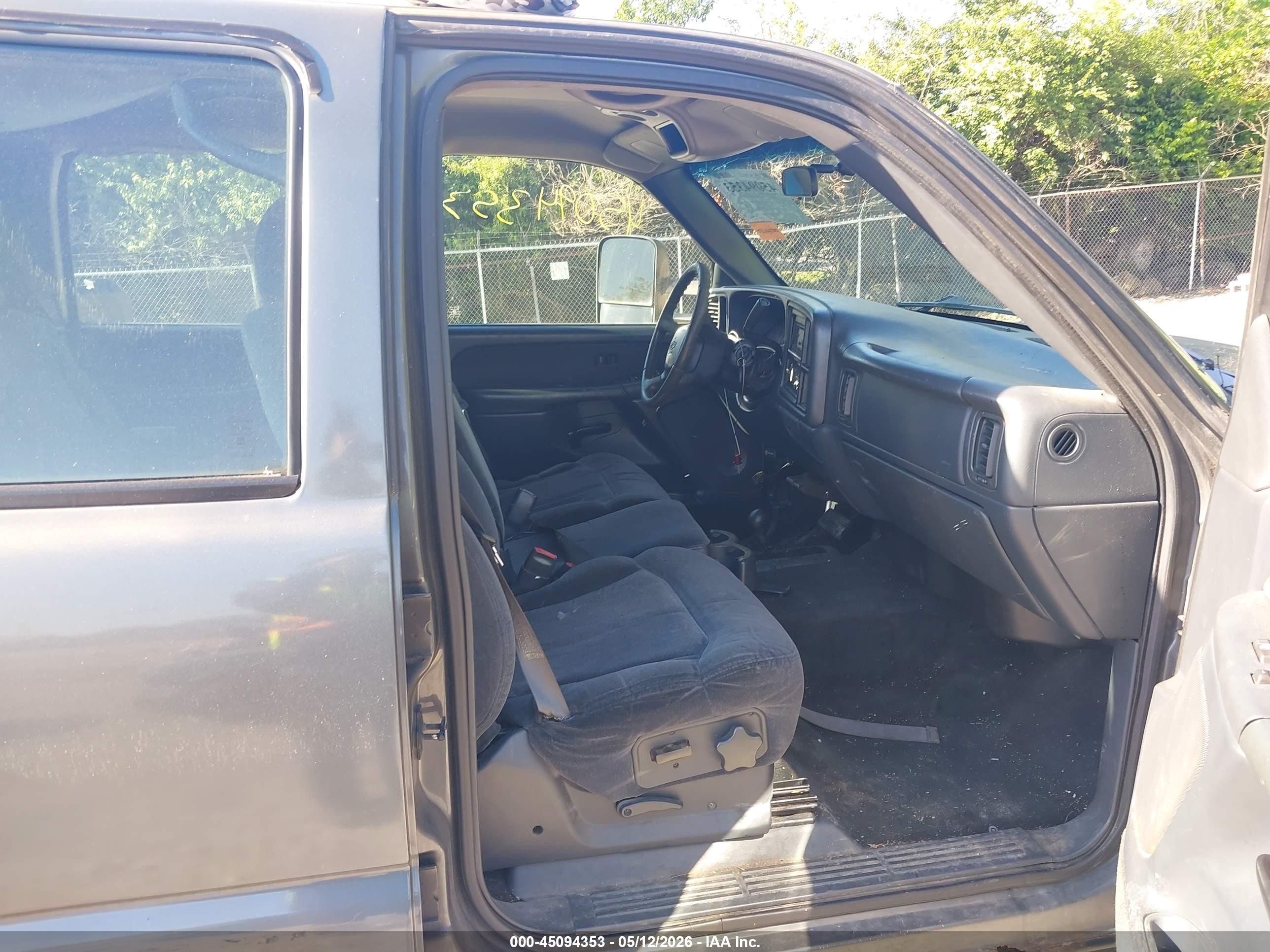 2001 Chevrolet Silverado 2500hd Ls Gray vin: 1GCHK23U51F122228