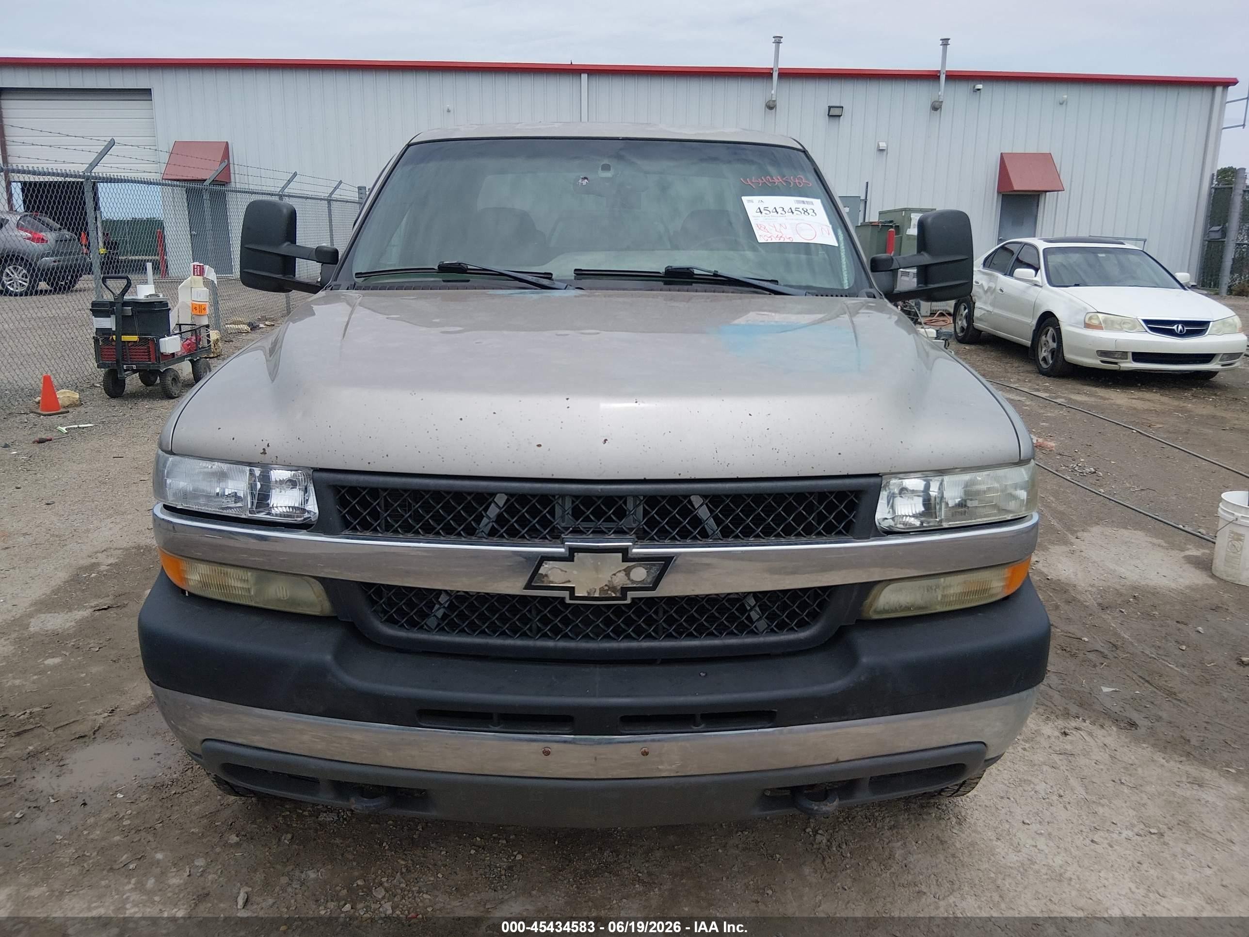 2002 Chevrolet Silverado 2500hd Ls Silver vin: 1GCHK23U52F106421