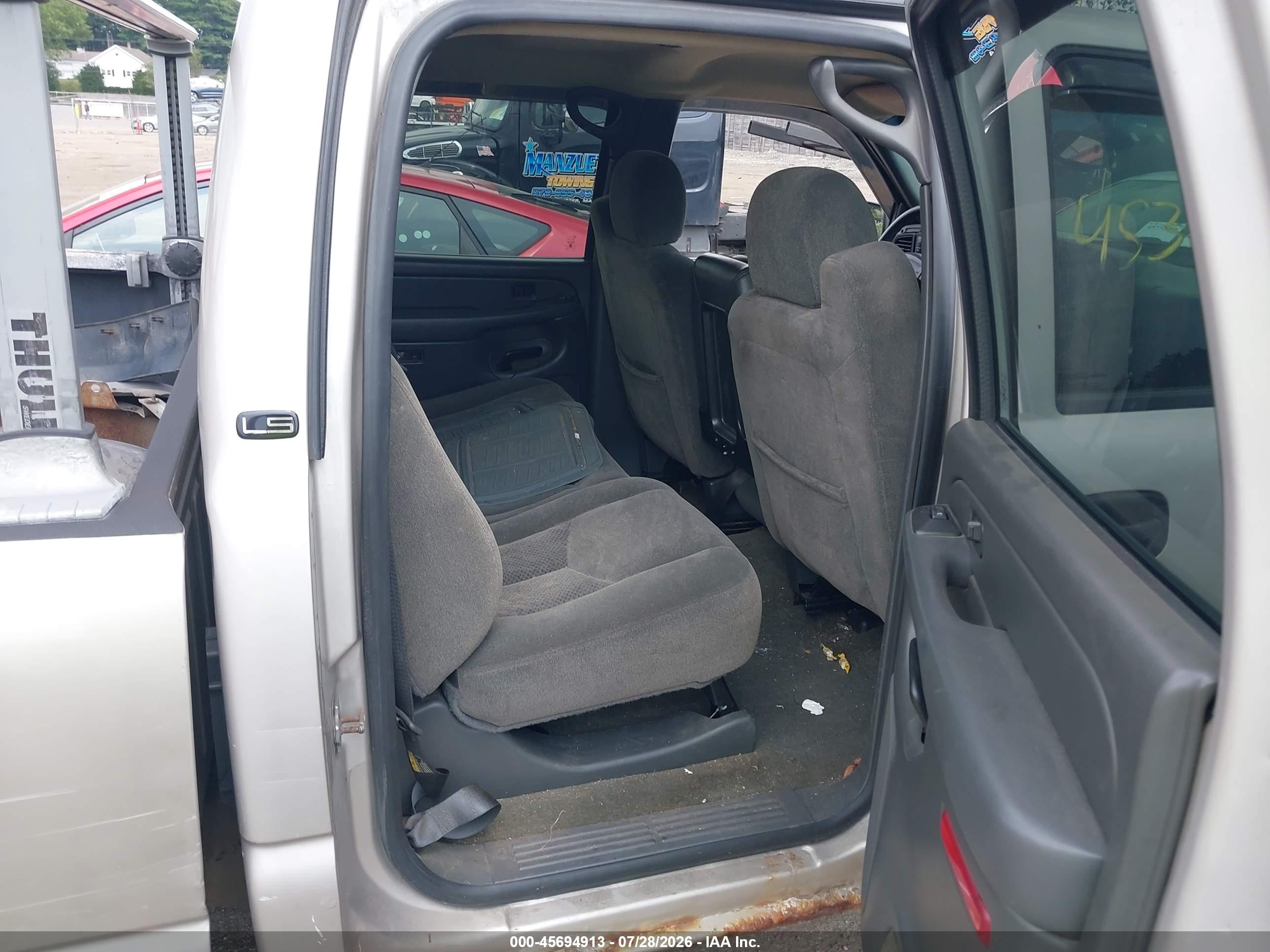 2005 Chevrolet Silverado 2500hd Ls Silver vin: 1GCHK23U55F857684