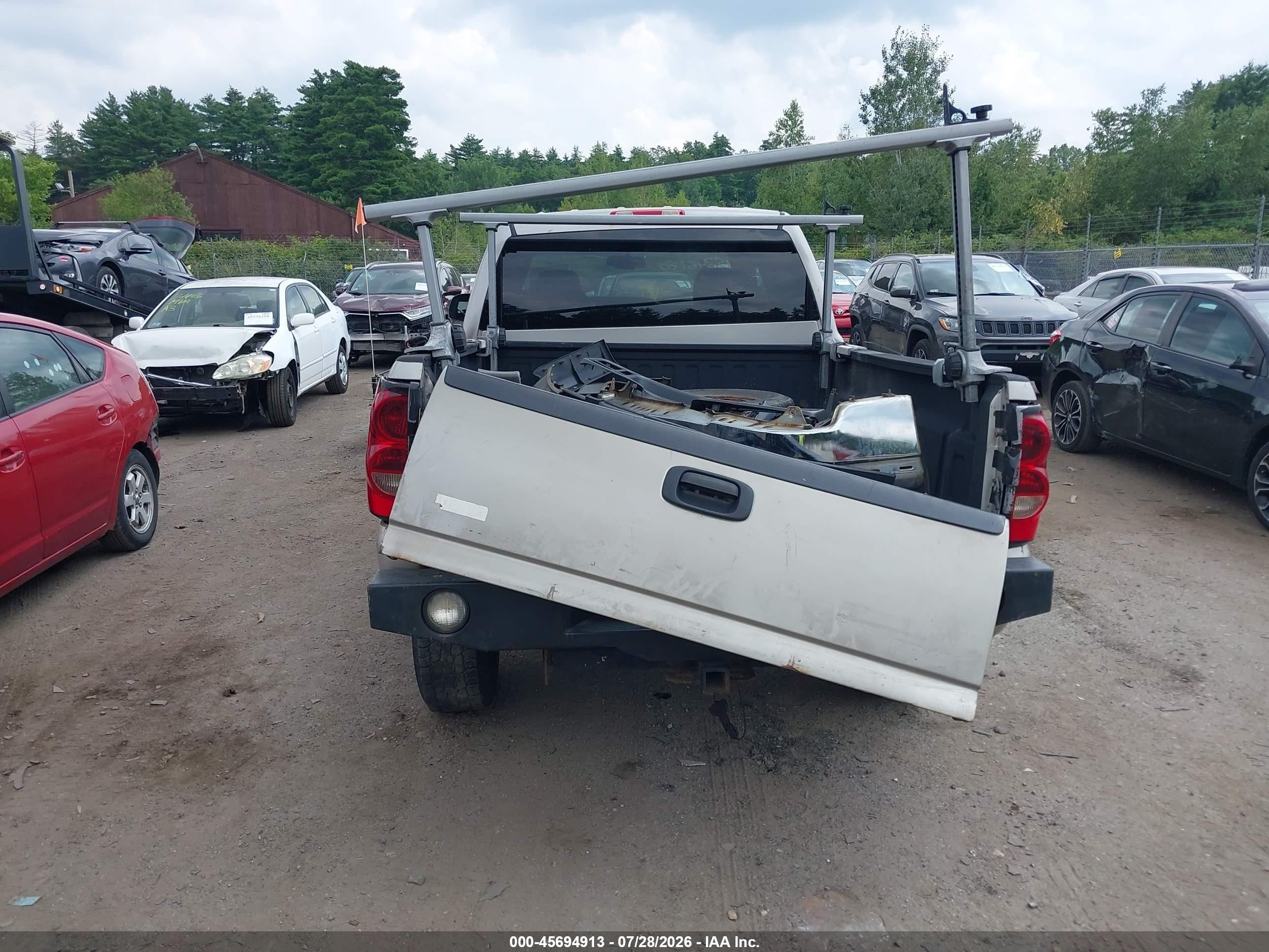 2005 Chevrolet Silverado 2500hd Ls Silver vin: 1GCHK23U55F857684