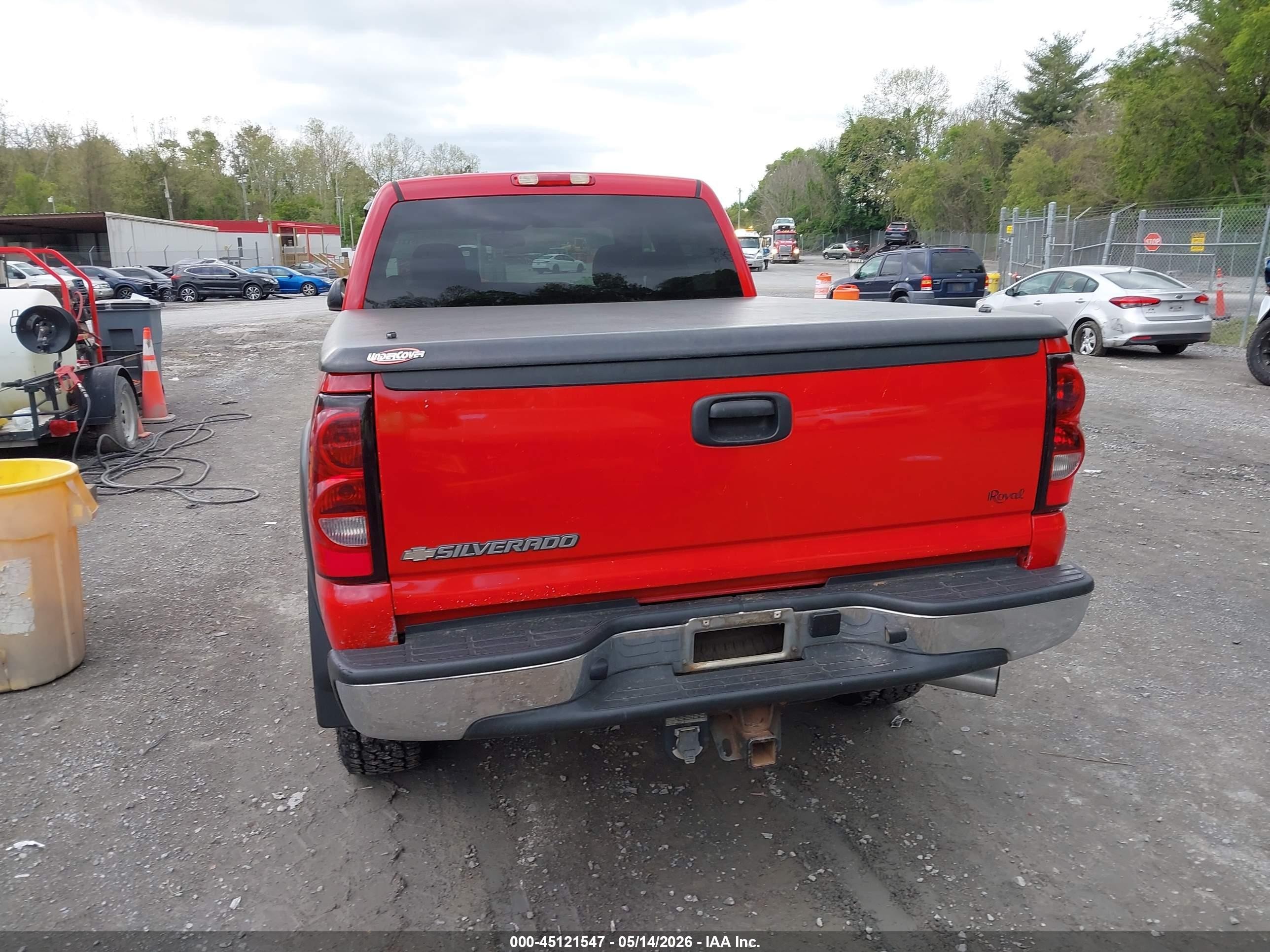 2006 Chevrolet Silverado 2500hd Lt1 Red vin: 1GCHK23U66F166052