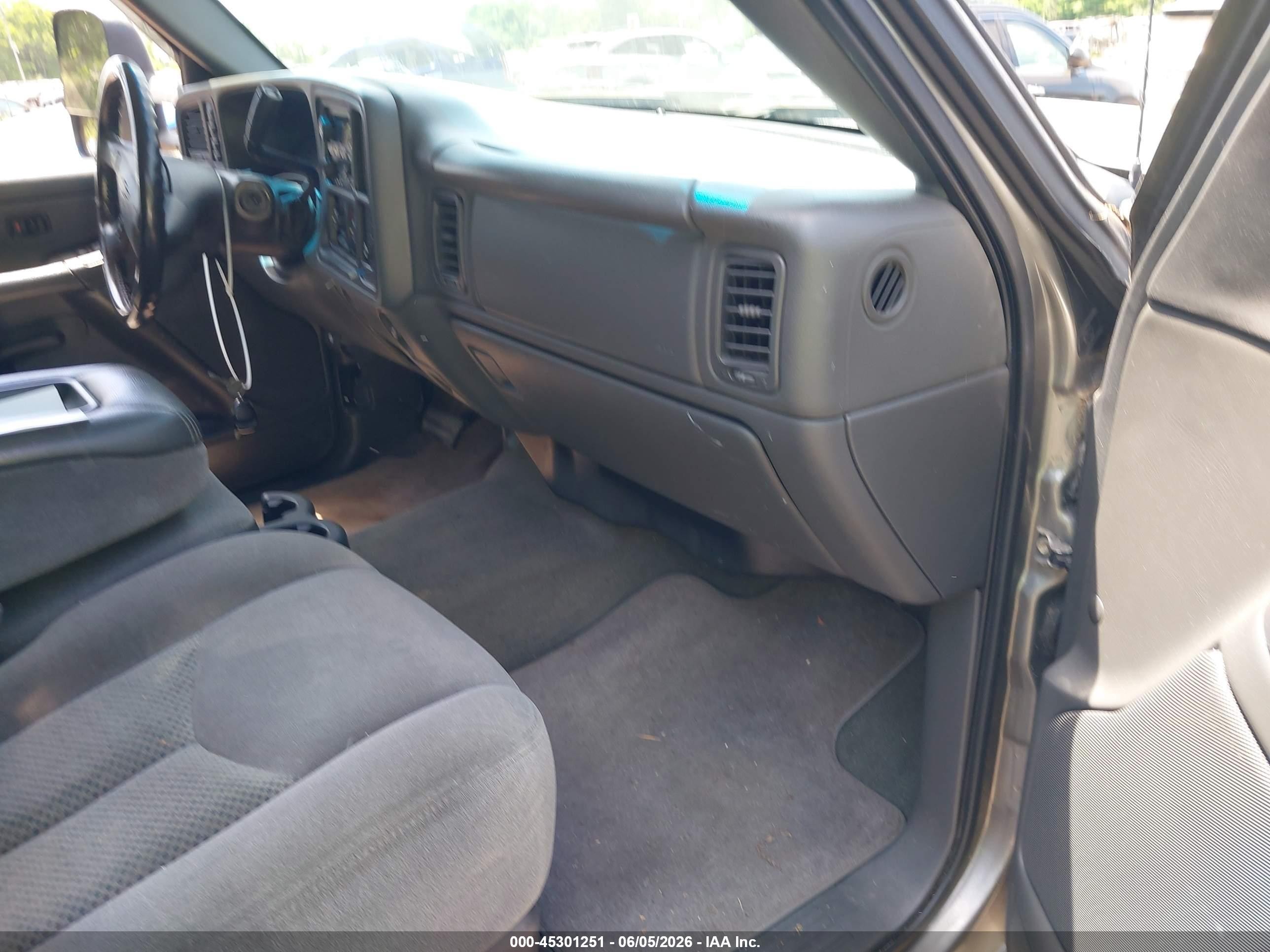 2006 Chevrolet Silverado 2500hd Lt1 Gray vin: 1GCHK23U66F230722