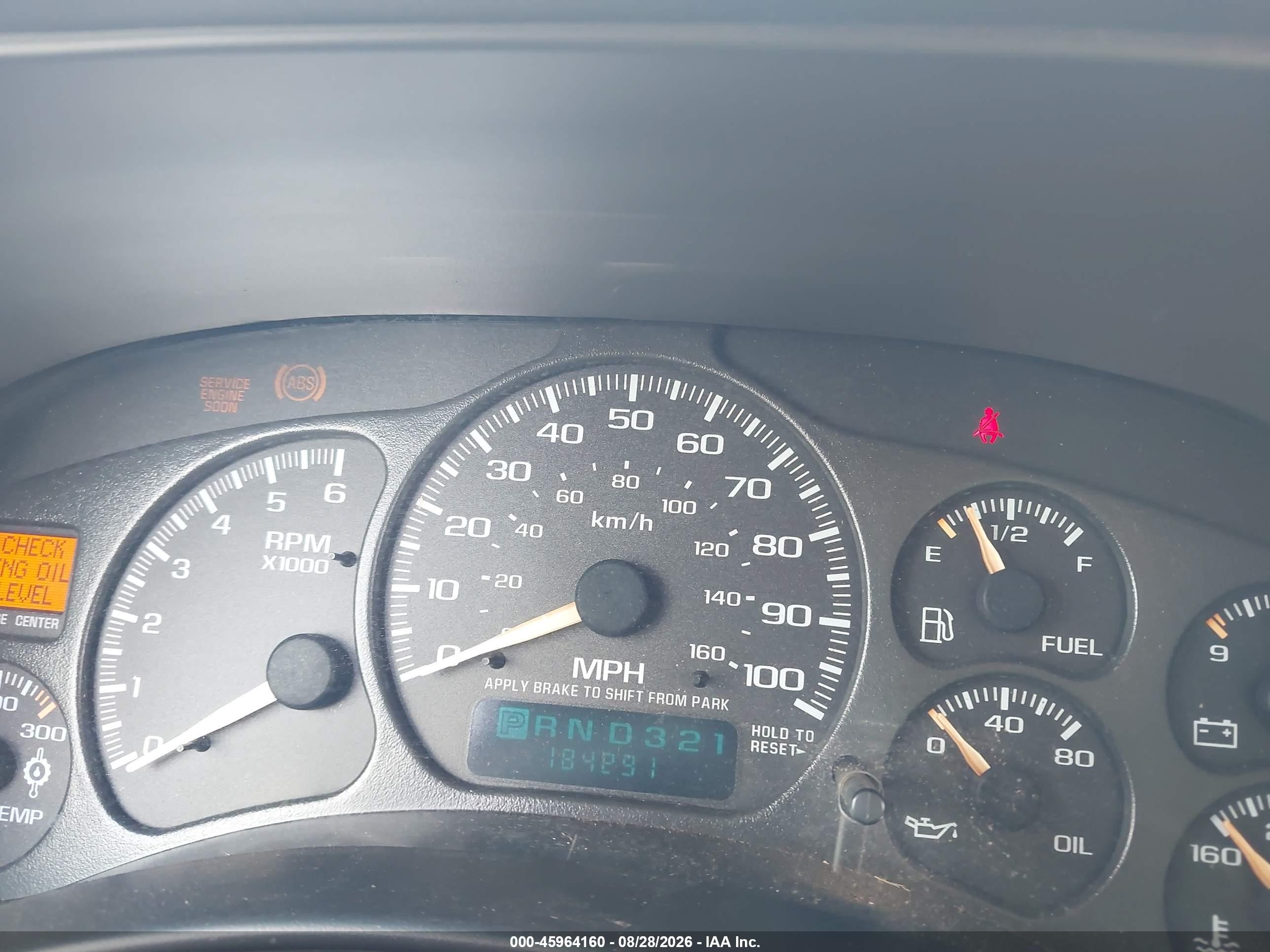 2002 Chevrolet Silverado 2500hd   Gray vin: 1GCHK23U72F207153