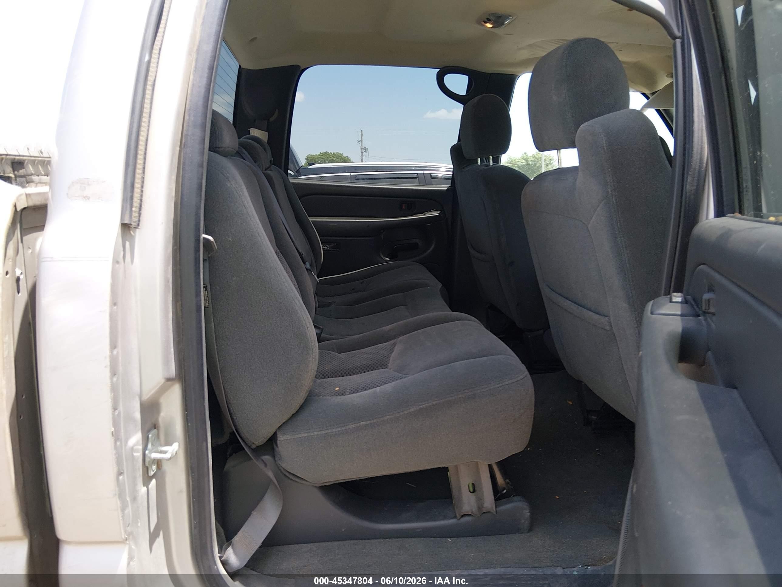 2004 Chevrolet Silverado 2500hd Ls Gray vin: 1GCHK23U74F156837