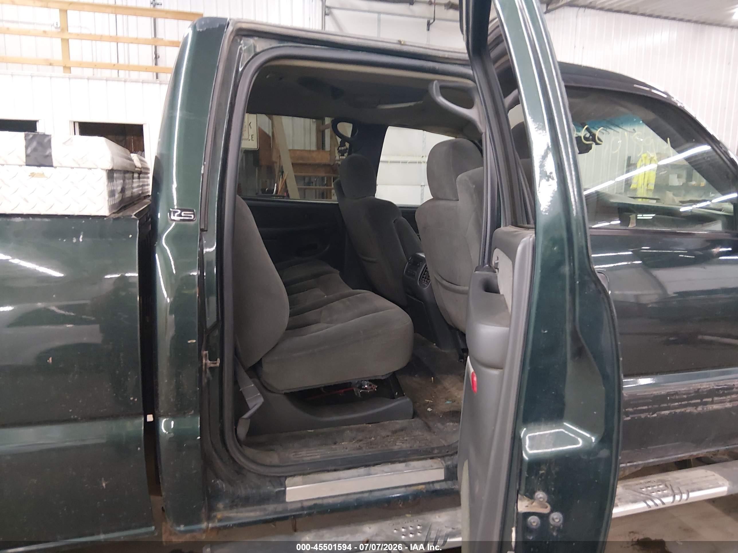 2003 Chevrolet Silverado 2500hd Ls Green vin: 1GCHK23U83F190977