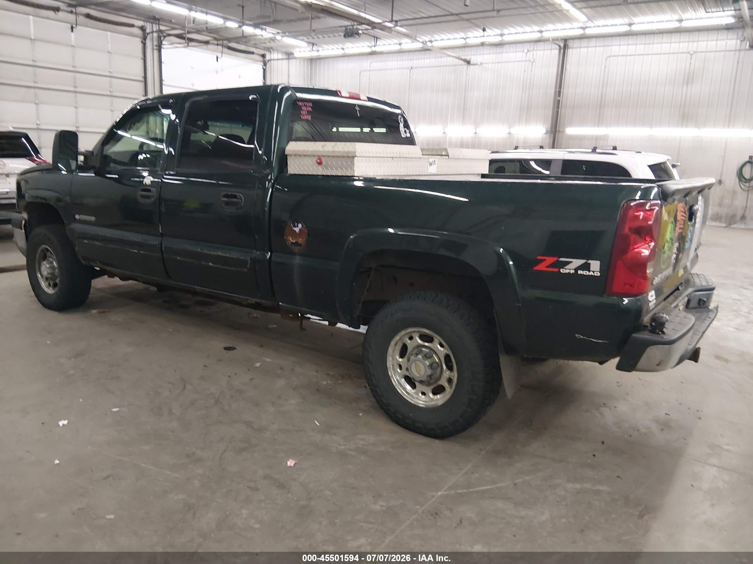 2003 Chevrolet Silverado 2500hd Ls Green vin: 1GCHK23U83F190977