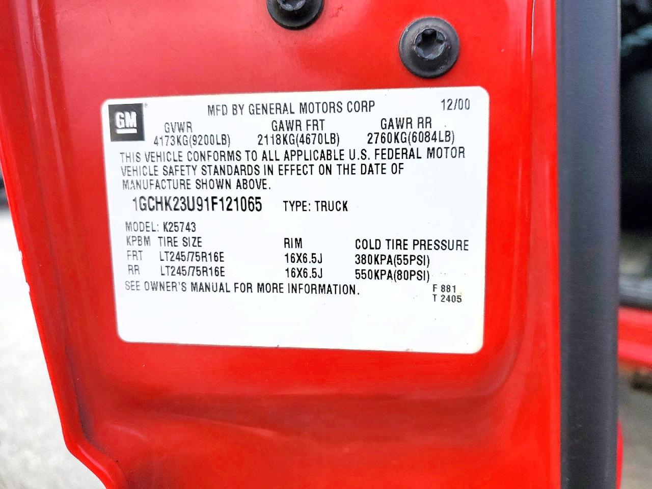 2001 Chevrolet Silverado K2500 Heavy Duty Red vin: 1GCHK23U91F121065