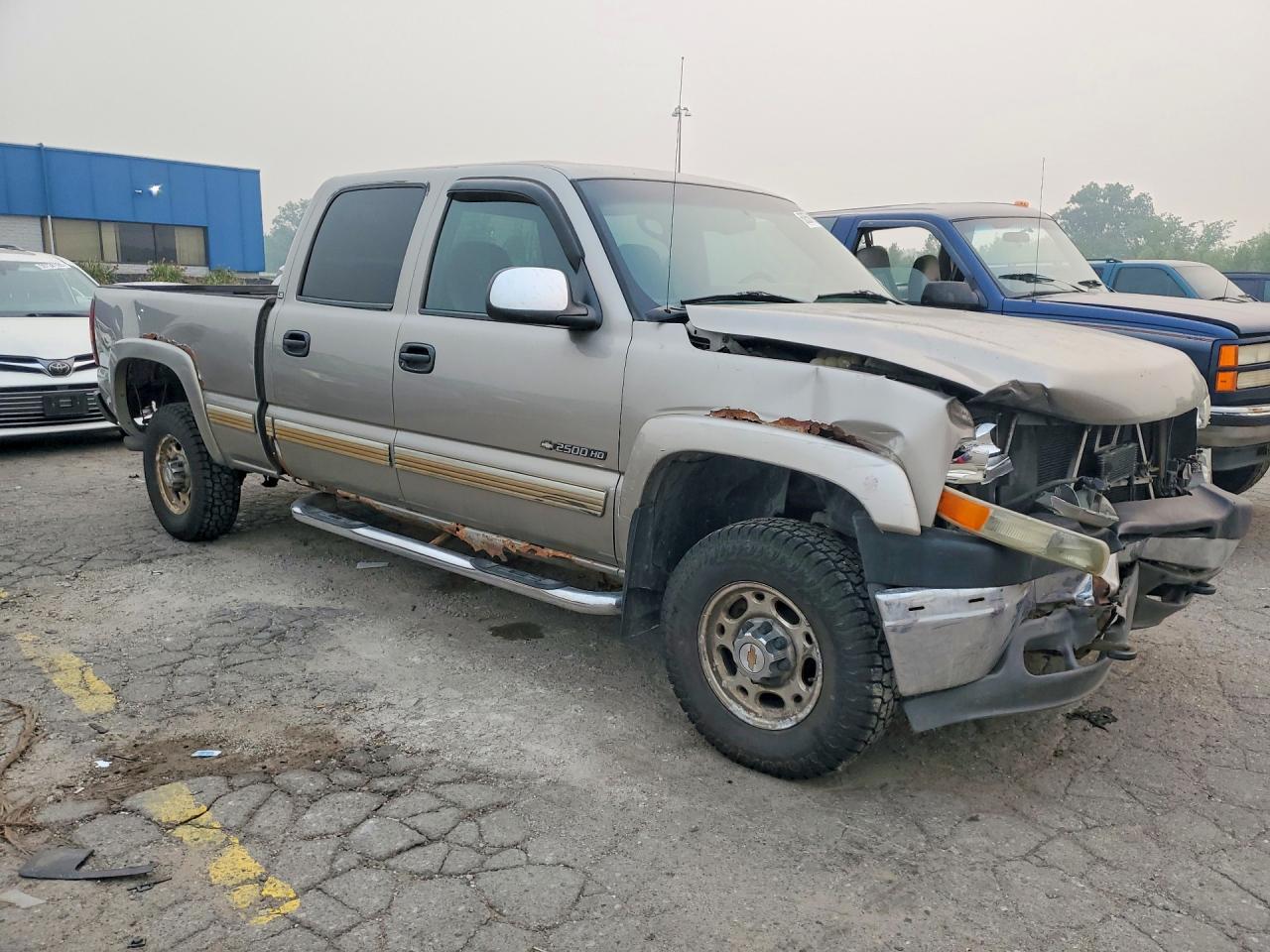 2002 Chevrolet Silverado K2500 Heavy Duty Gray vin: 1GCHK23UX2F113879
