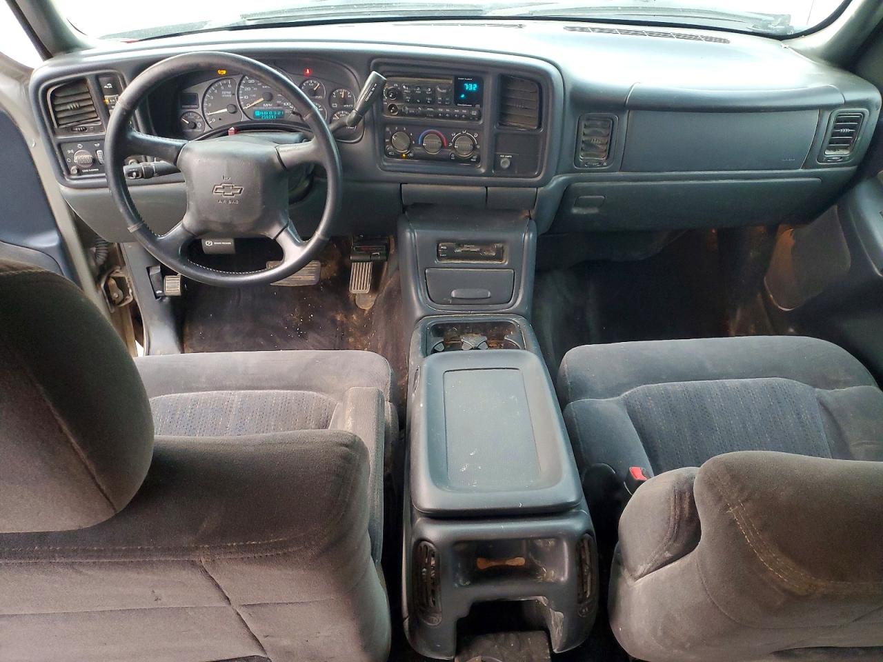 2002 Chevrolet Silverado K2500 Heavy Duty Gray vin: 1GCHK23UX2F113879