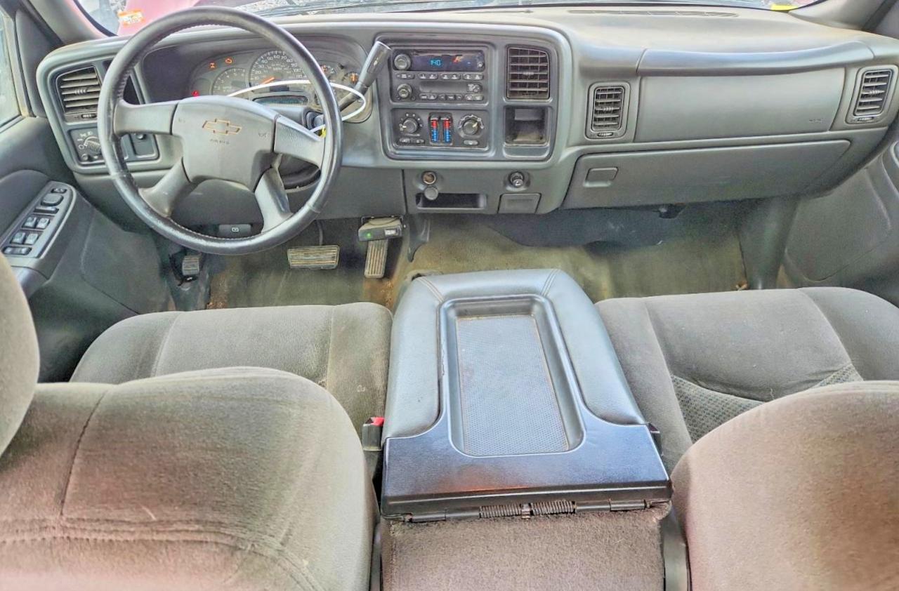 2005 Chevrolet Silverado K2500 Heavy Duty Red vin: 1GCHK23UX5F894021