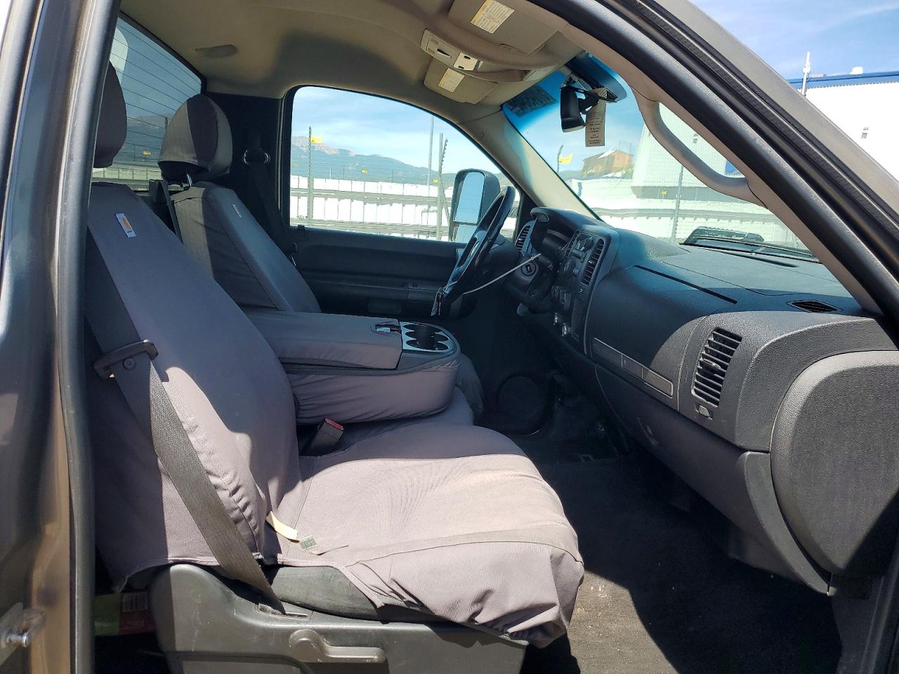 2007 Chevrolet Silverado K2500 Heavy Duty Beige vin: 1GCHK24K17E545657