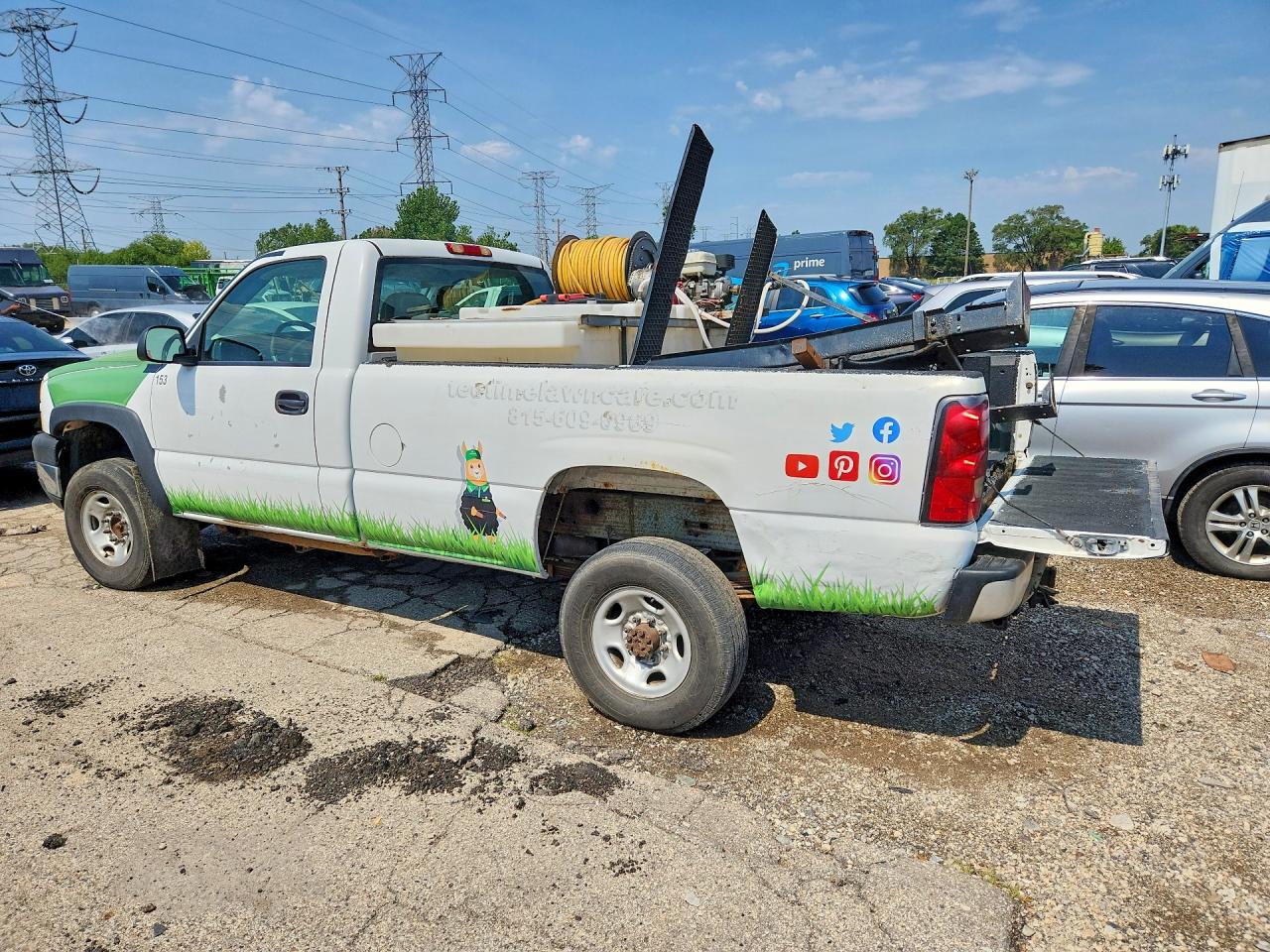 2006 Chevrolet Silverado K2500 Heavy Duty White vin: 1GCHK24U46E265022