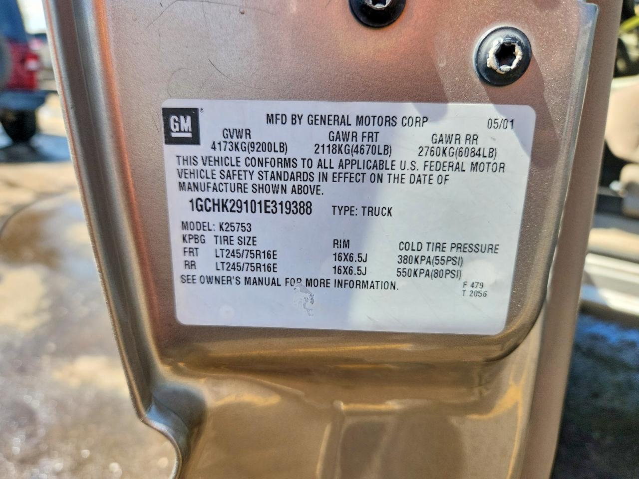 2001 Chevrolet Silverado K2500 Heavy Duty Silver vin: 1GCHK29101E319388