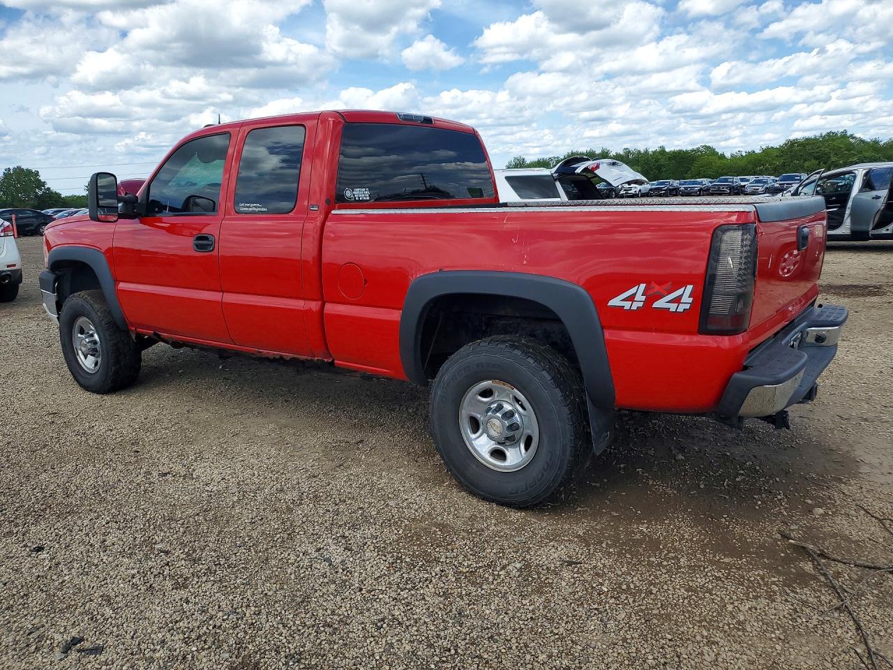 2003 Chevrolet Silverado K2500 Heavy Duty Red vin: 1GCHK29143E122596