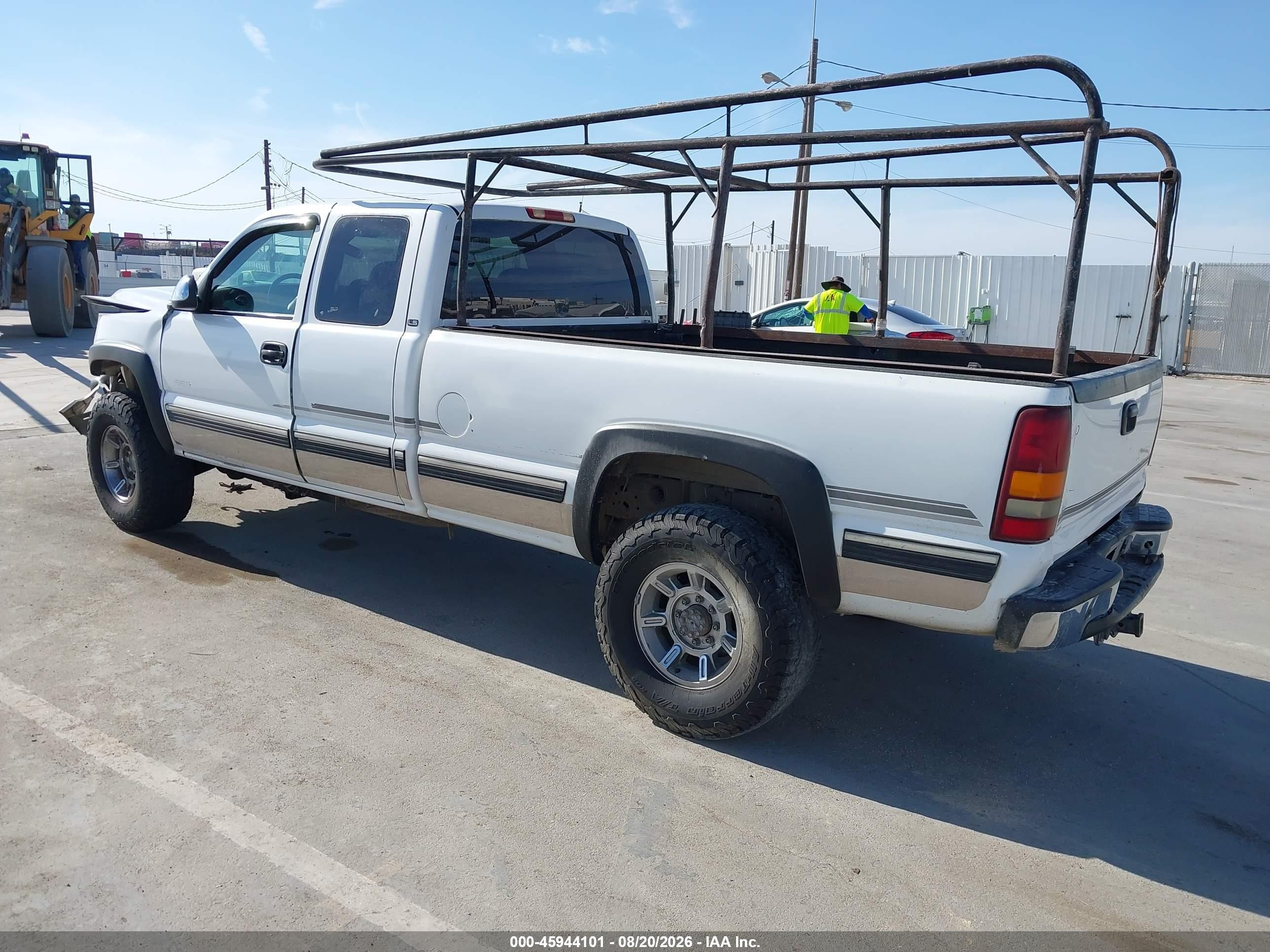 2001 Chevrolet Silverado 2500hd Ls White vin: 1GCHK29161E229209