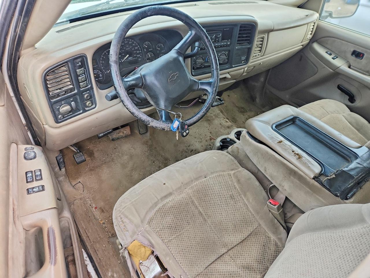 2002 Chevrolet Silverado K2500 Heavy Duty White vin: 1GCHK29162E193880