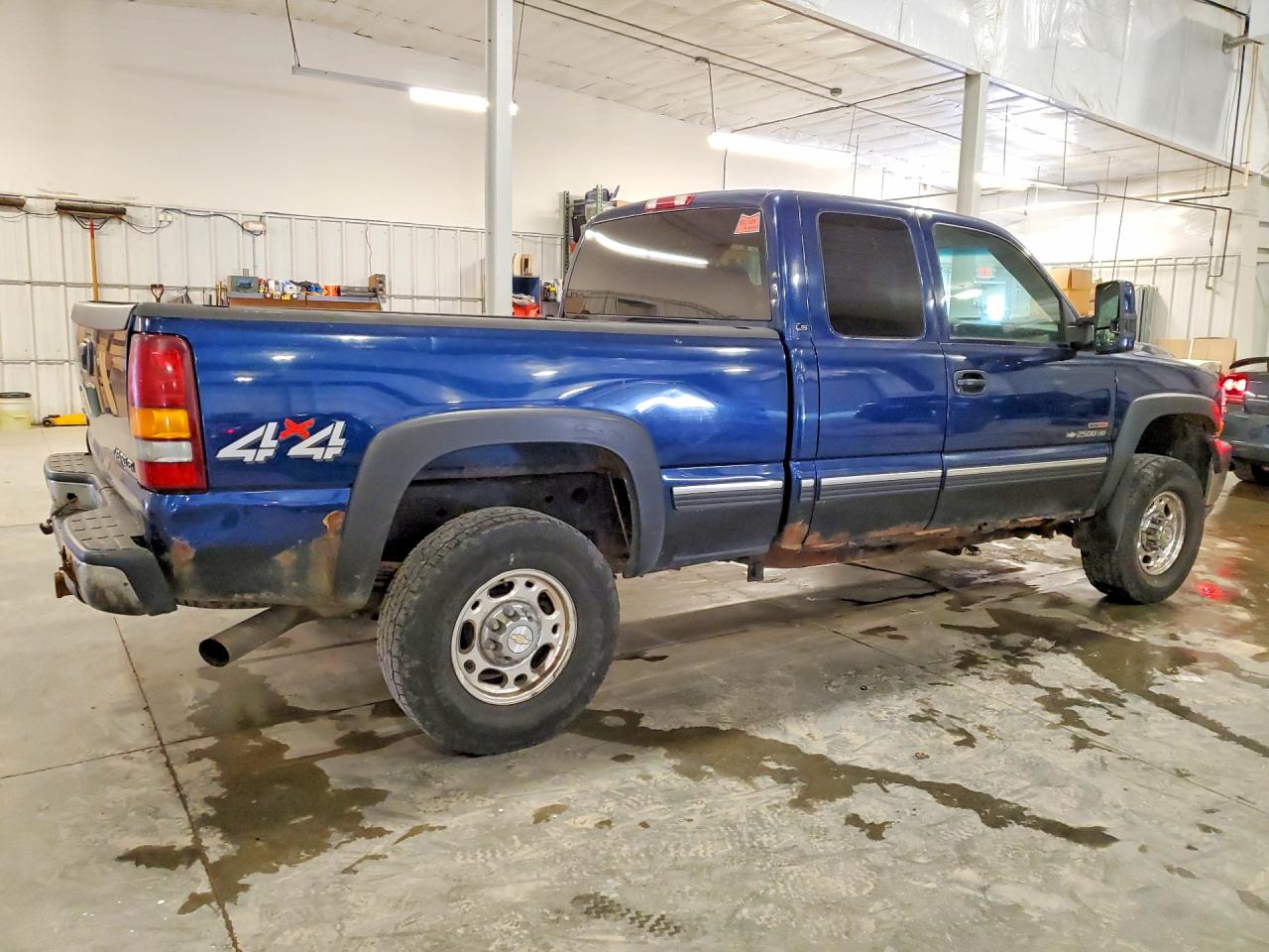 2002 Chevrolet Silverado K2500 Heavy Duty Blue vin: 1GCHK291X2E159666