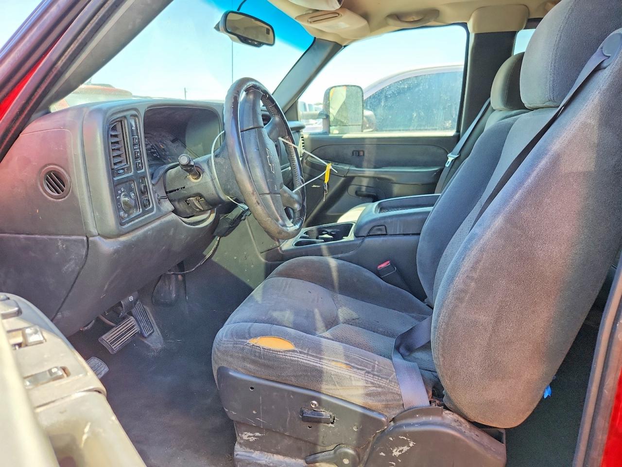 2003 Chevrolet Silverado K2500 Heavy Duty Red vin: 1GCHK291X3E145509
