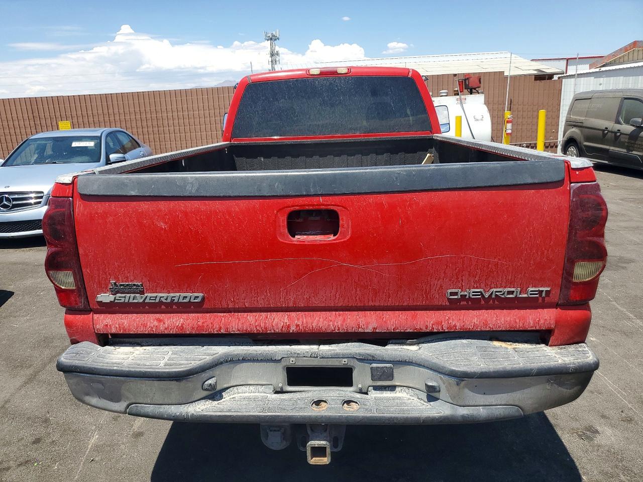 2003 Chevrolet Silverado K2500 Heavy Duty Red vin: 1GCHK291X3E145509