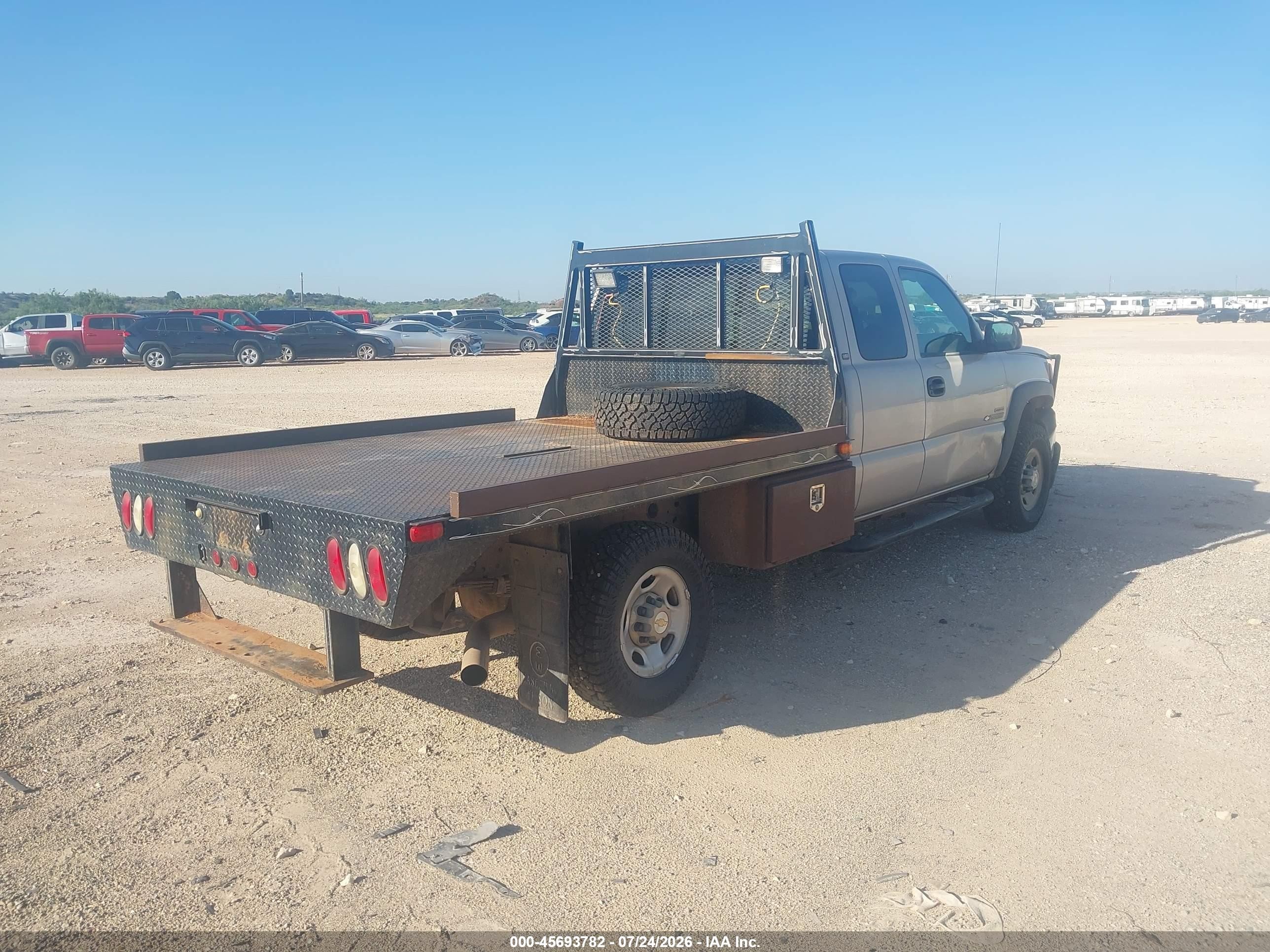2005 Chevrolet Silverado 2500hd Work Truck Gray vin: 1GCHK29205E119173