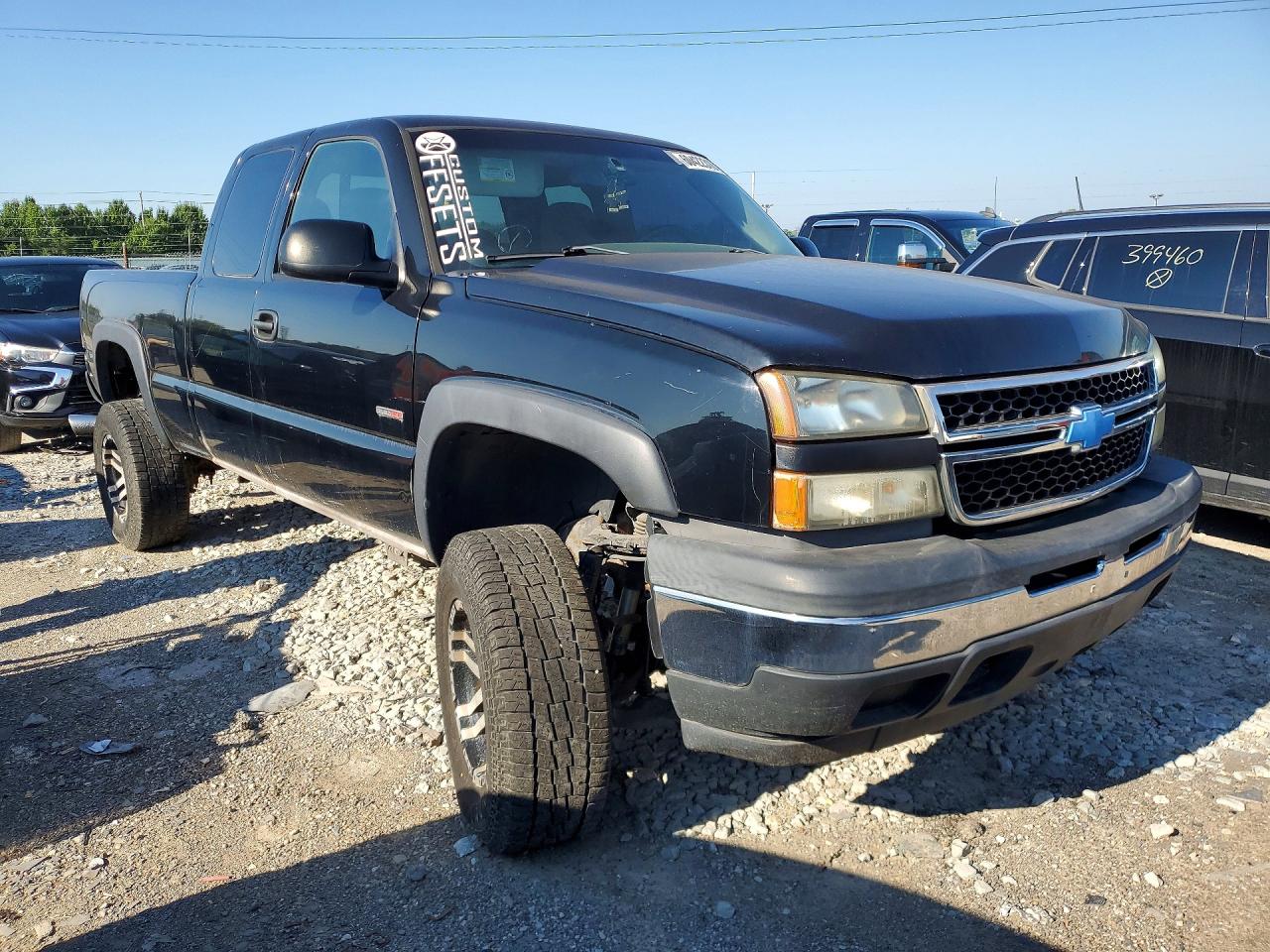 2005 Chevrolet Silverado K2500 Heavy Duty Черный vin: 1GCHK29255E288329