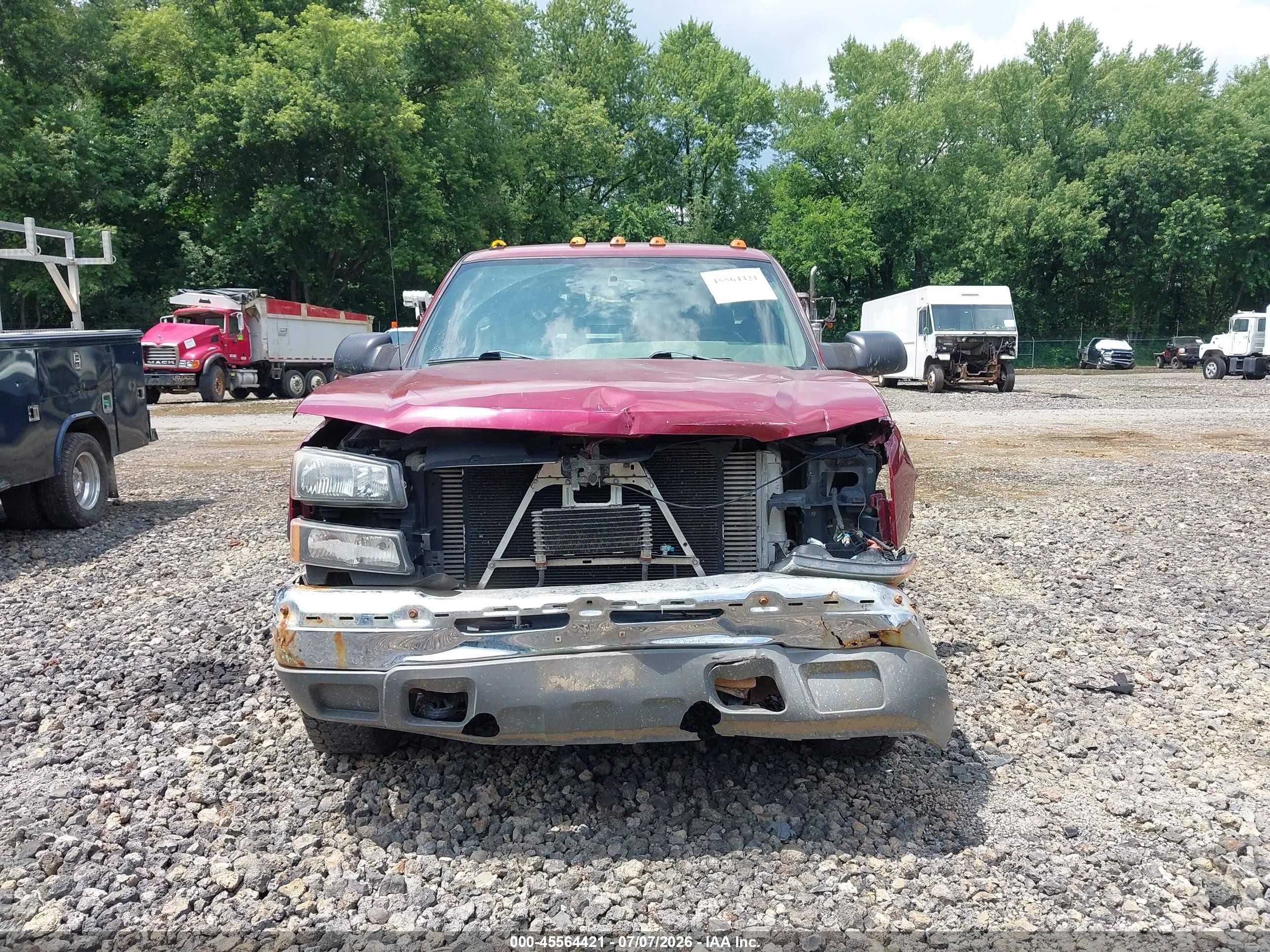 2004 Chevrolet Silverado 2500hd Ls Red vin: 1GCHK29274E396126