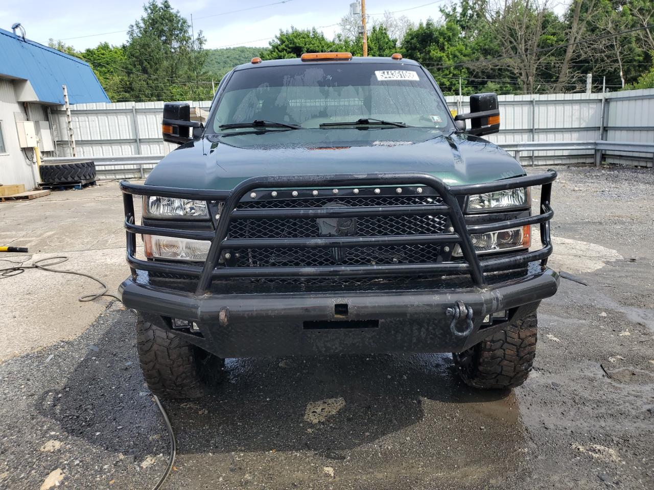 2004 Chevrolet Silverado K2500 Heavy Duty Green vin: 1GCHK29284E306644 Damage: Hood, Chipped, 2