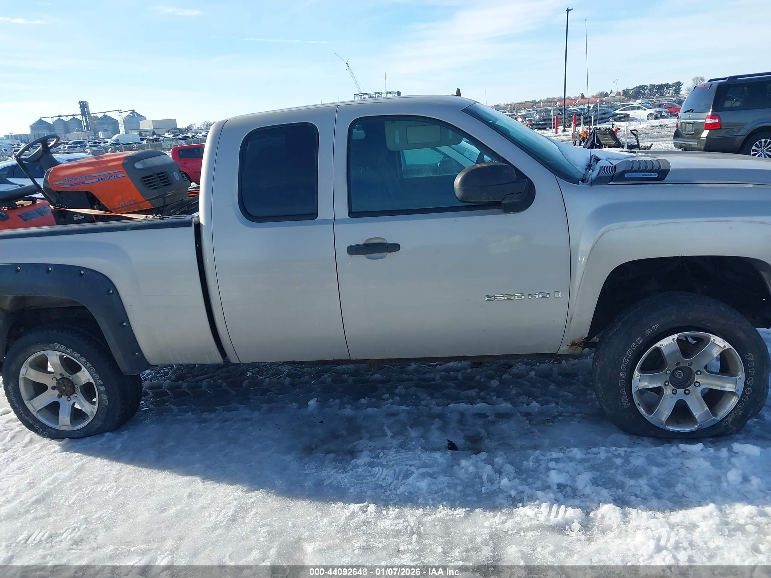 2007 Chevrolet Silverado 2500hd Lt1 Серебряный vin: 1GCHK29617E592960