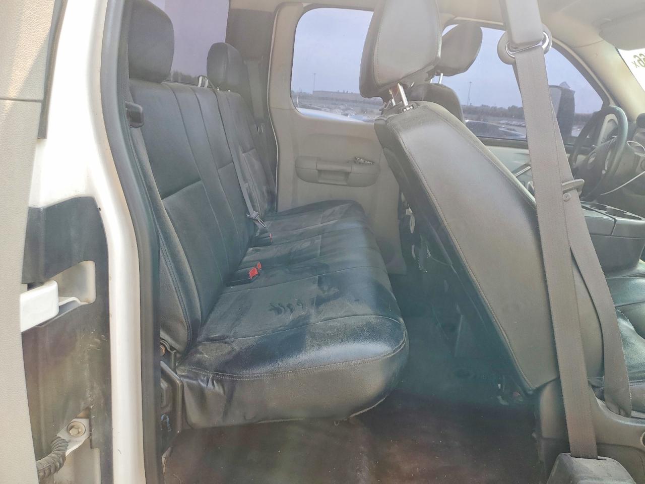 2007 Chevrolet Silverado K2500 Heavy Duty Белый vin: 1GCHK29647E575800