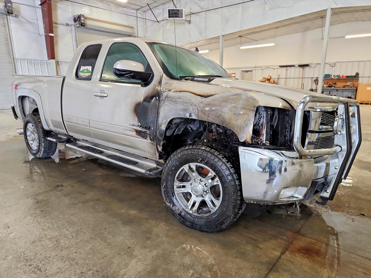 2008 Chevrolet Silverado K2500 Heavy Duty Silver vin: 1GCHK29698E158058