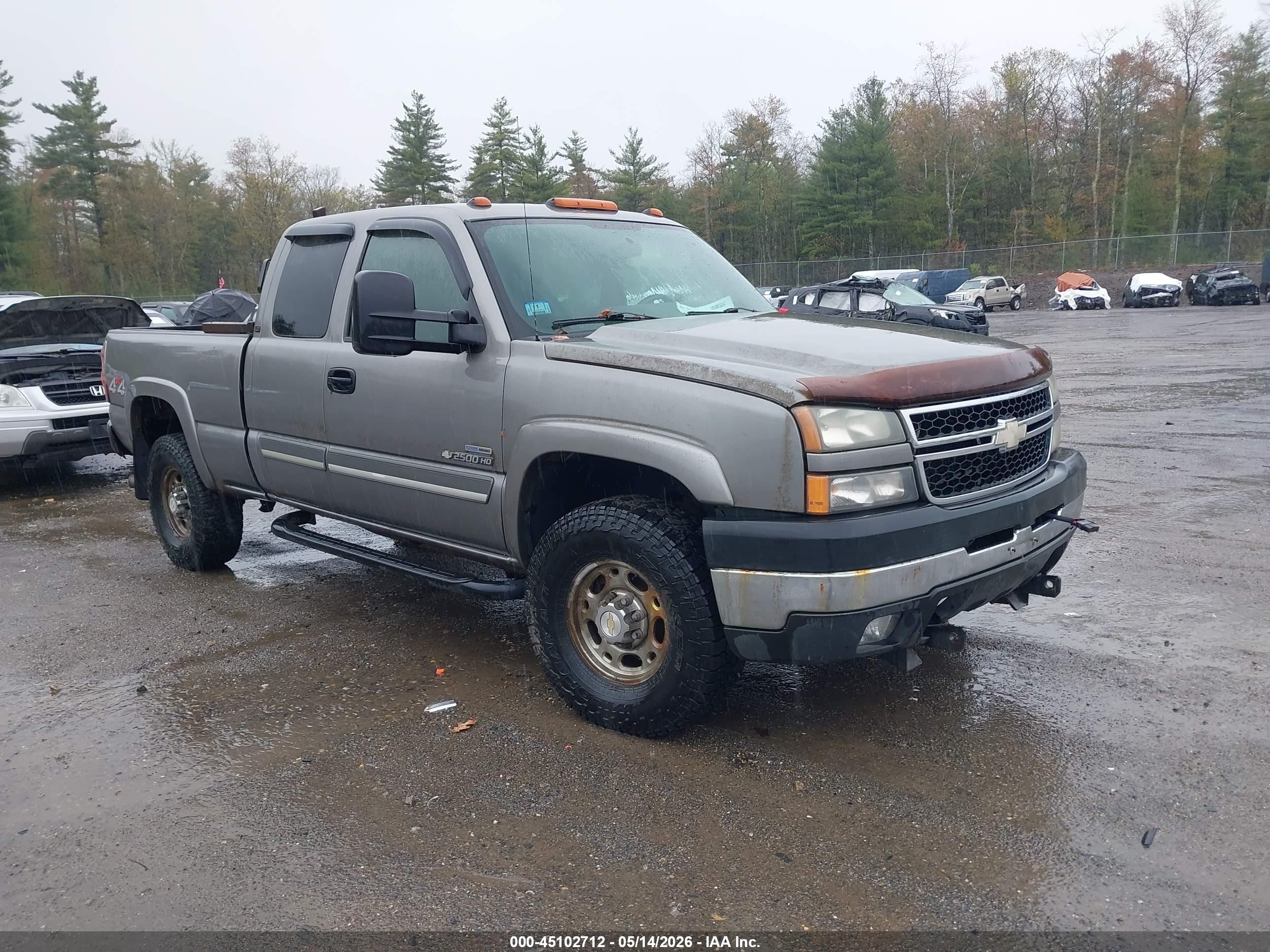 1GCHK29D76E163304